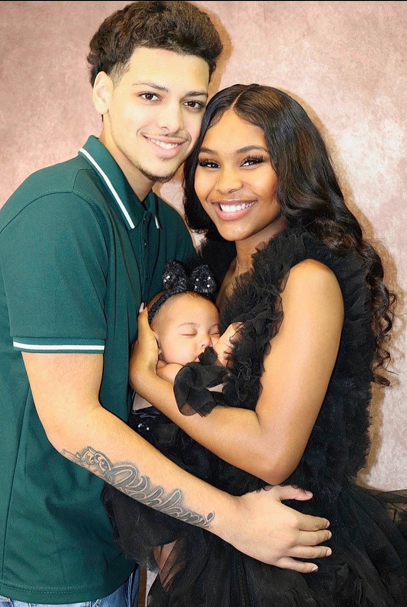 Kehlani joined the competition — help win amazing prizes! black_hair, event, flash_photography, formal_wear, friendship, fun, gesture, hairstyle, happy, hat, hug, jewellery, joy, long_hair, love, necklace, person, portrait_photography, shoulder, sitting