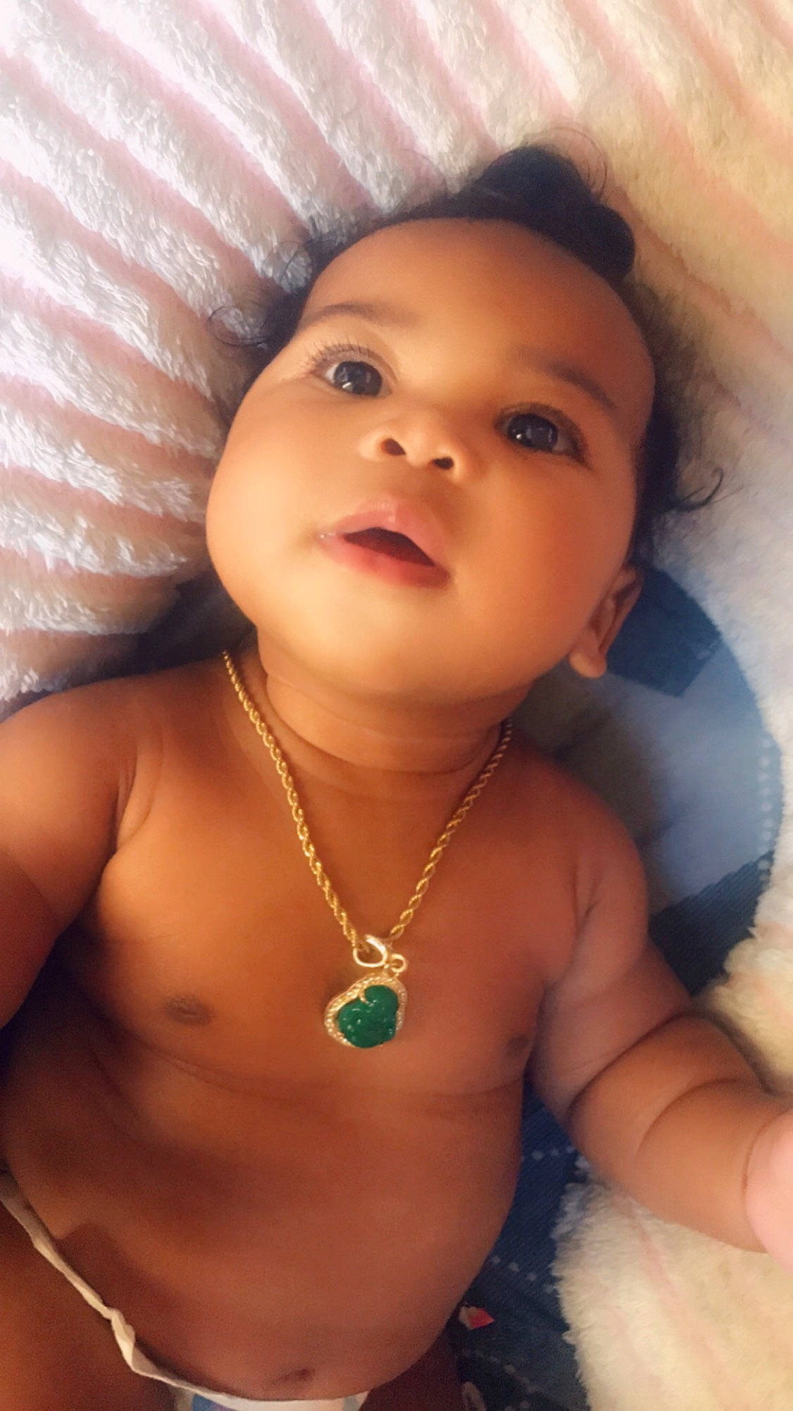 Aizah is registered to the contest to win money with this photo: baby, beauty, cheek, chest, child, chin, eye, eyebrow, face, forehead, head, lip, mouth, muscle, neck, nose, person, selfie, skin, smile