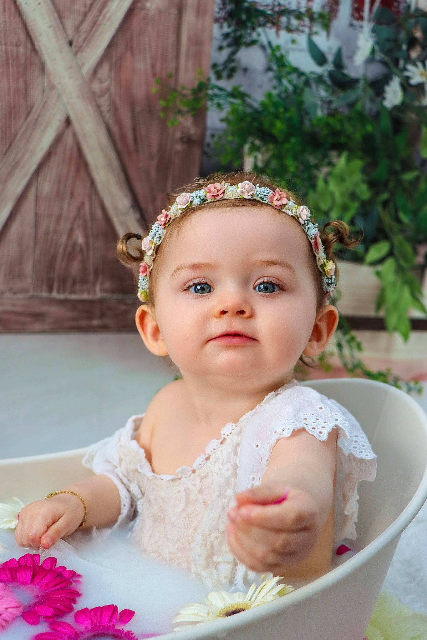 Ruby participe au concours pour gagner de l'argent avec cette photo : baby, baby_toddler_clothing, child, dress, embellishment, event, fun, grass, happy, headband, headpiece, iris, jewellery, necklace, person, petal, pink, plant, skin, tiara