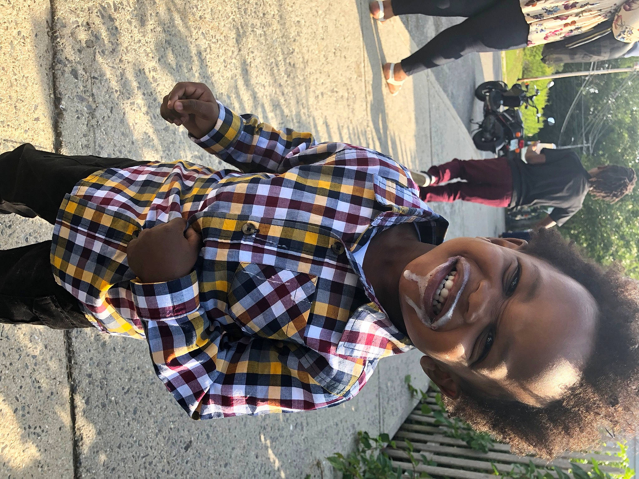Jamari is registered to the contest to win money with this photo: cool, design, fawn, fun, joy, pattern, person, photography, plaid, tartan, textile, tree