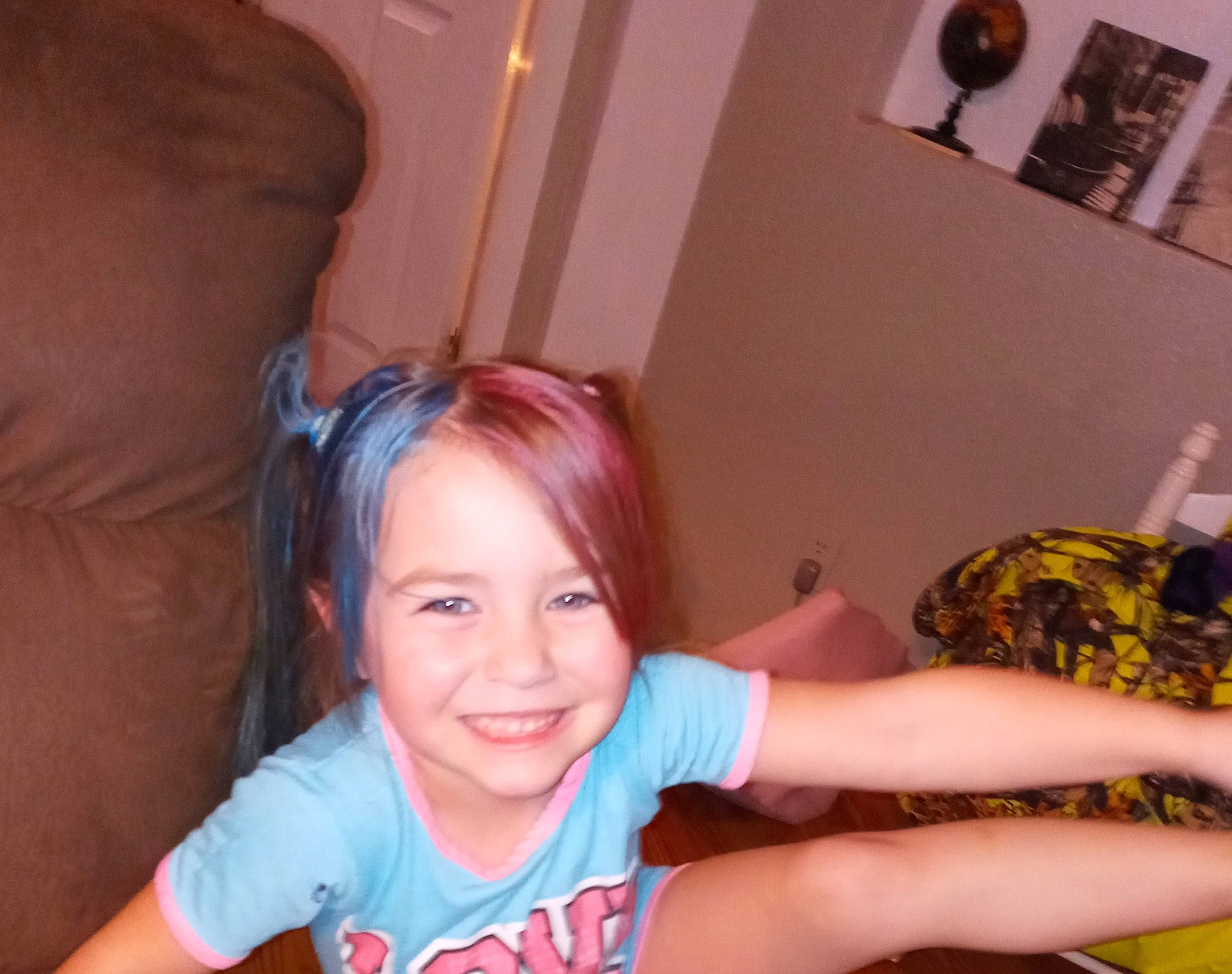 Mckynlee joined the competition — help win amazing prizes! arm, cheek, ear, gesture, hairstyle, hand, human, human_body, iris, joint, joy, leg, mouth, muscle, neck, nose, person, shoulder, skin, smile