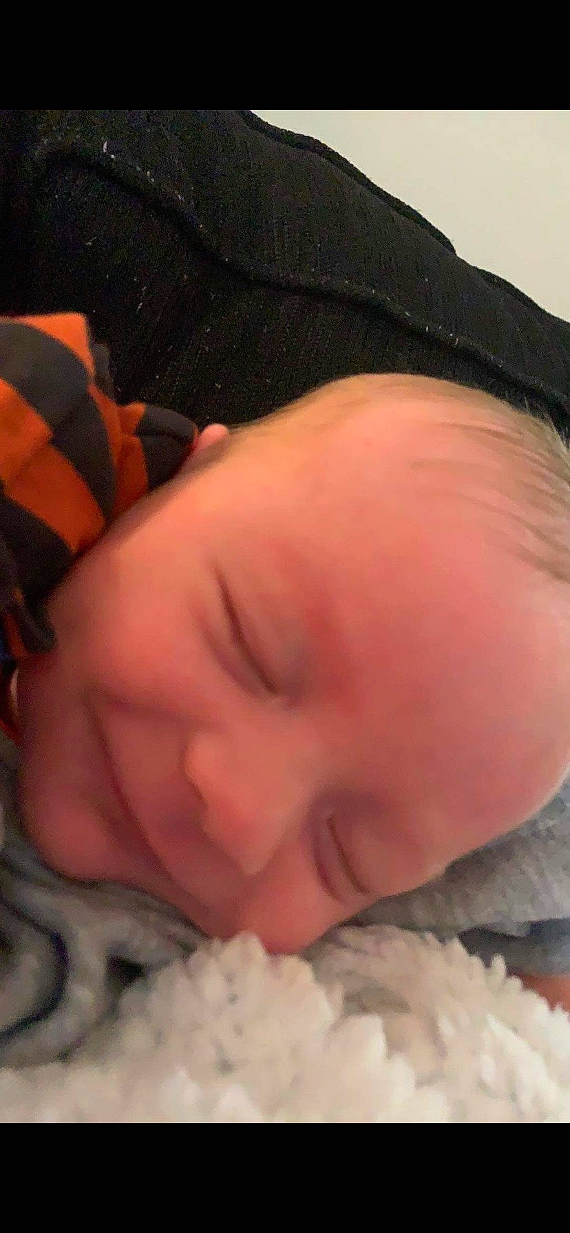 Jackie is registered to the contest to win money with this photo: arm, cheek, chin, comfort, eye, eyebrow, face, facial_expression, forehead, hand, head, human_body, lip, mouth, muscle, nose, organ, person, product, skin