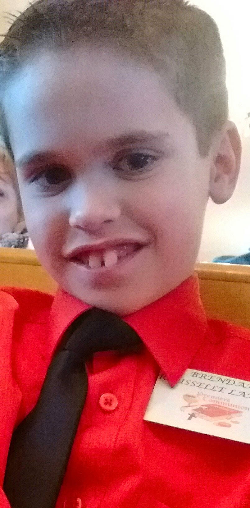 Brendan participe au concours pour gagner de l'argent avec cette photo : baby, cheek, child, chin, close_up, ear, eye, eyebrow, face, facial_expression, forehead, head, jaw, joy, lip, mouth, nose, person, selfie, skin
