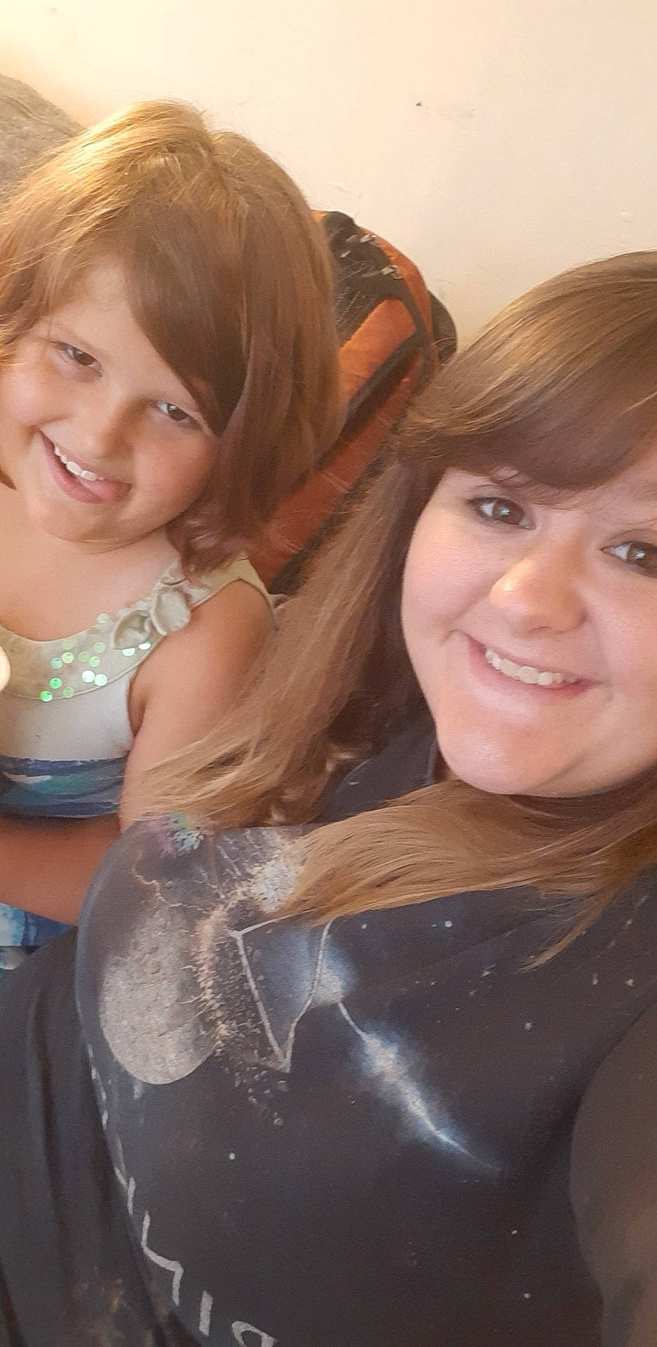 Annasophia Parker joined the competition — help win amazing prizes! bangs, beauty, blond, brown_hair, child, fashion_accessory, fawn, feathered_hair, fun, hair, hair_coloring, hairstyle, joy, layered_hair, long_hair, person, smile, step_cutting