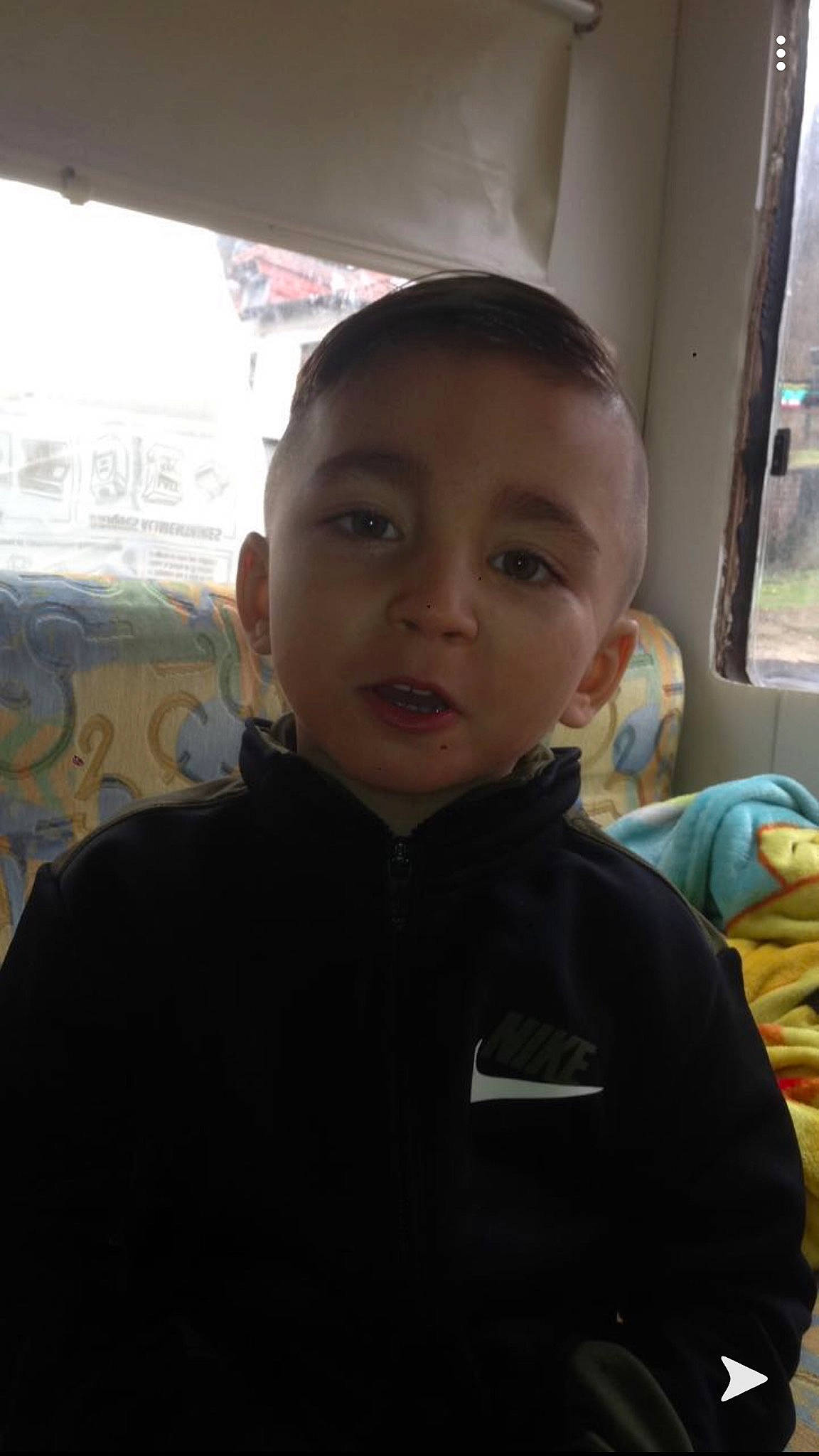 Ayron a rejoint le concours — aidez-le/la à gagner de superbes lots ! child, face, forehead, fun, head, person, smile, toddler, vacation