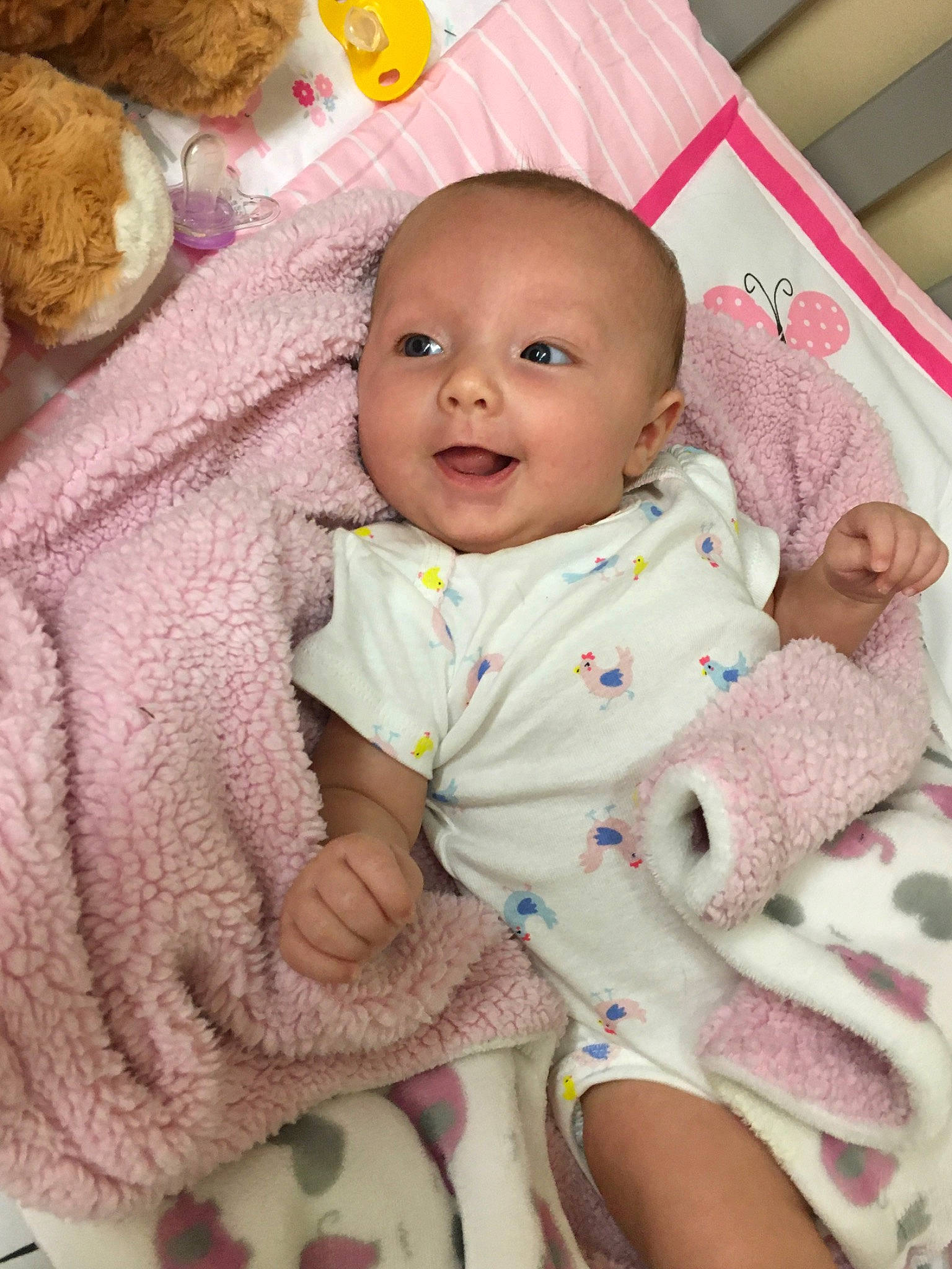 Luna Freya is registered to the contest to win money with this photo: baby, baby_products, baby_toddler_clothing, blanket, cheek, child, eye, face, person, pink, product, skin, smile, textile, toddler