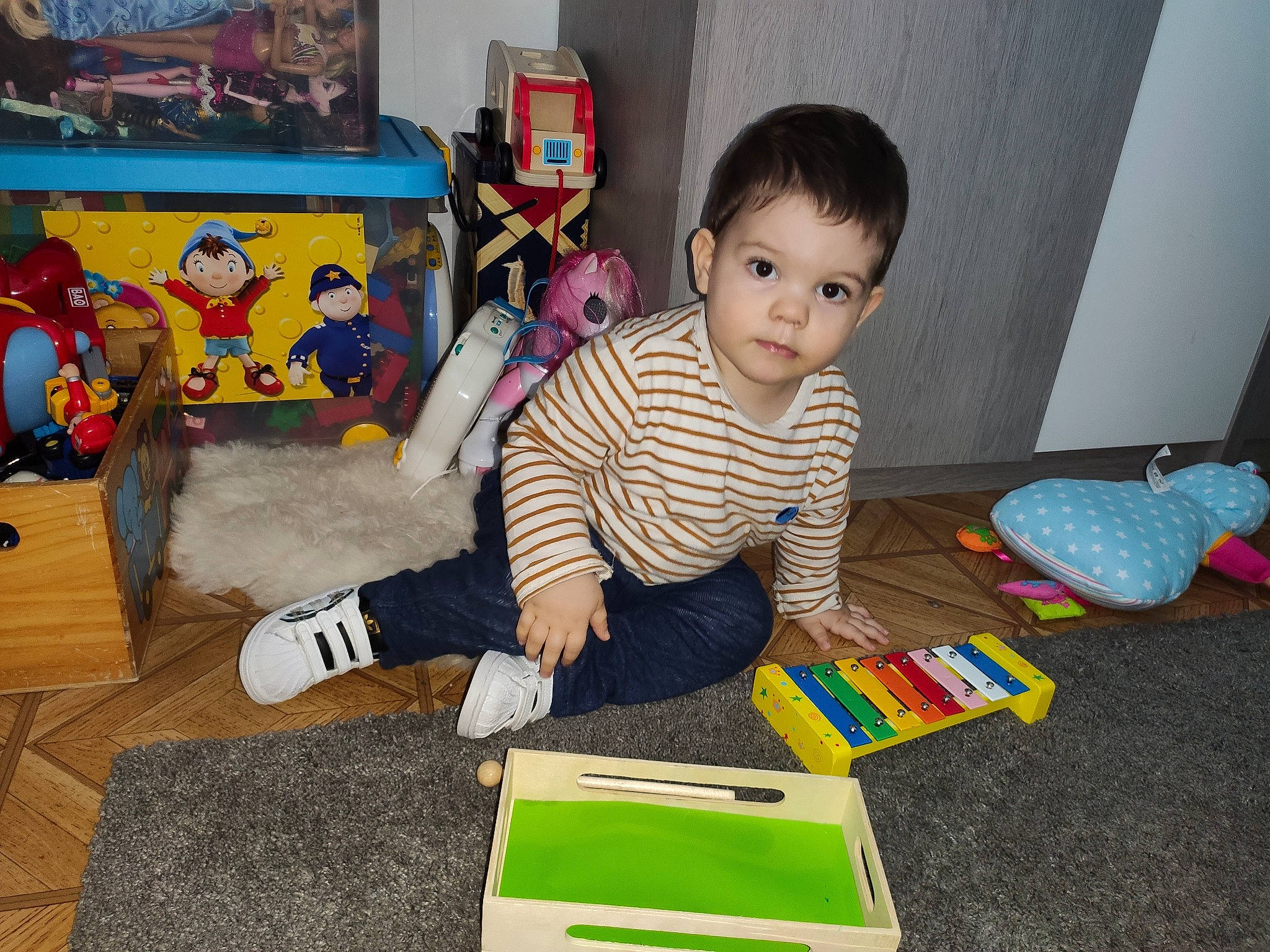 Gabriel a rejoint le concours — aidez-le/la à gagner de superbes lots ! child, learning, person, play, toddler, toy