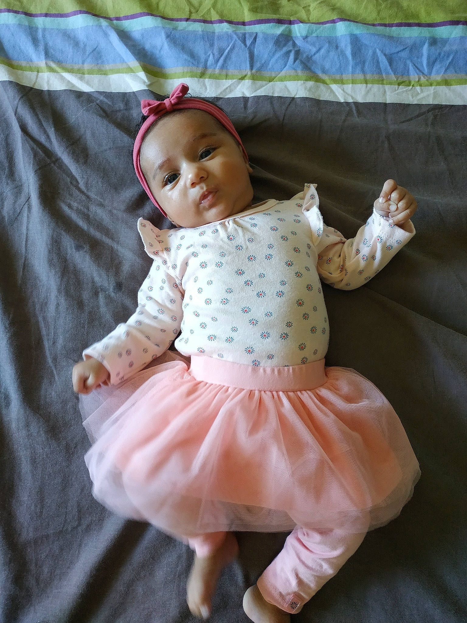Jade participe au concours pour gagner de l'argent avec cette photo : baby, baby_products, baby_toddler_clothing, child, clothing, costume, person, pink, toddler
