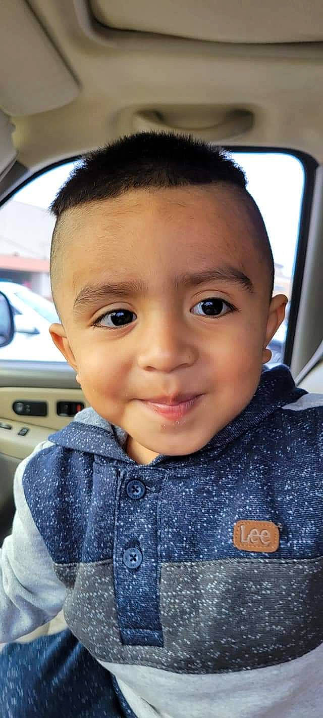 Nelson Rosales is registered to the contest to win money with this photo: baby_toddler_clothing, black_hair, cheek, child, chin, cool, electric_blue, eye, eyebrow, face, forehead, hair, happy, lip, nose, person, skin, sleeve, smile, toddler