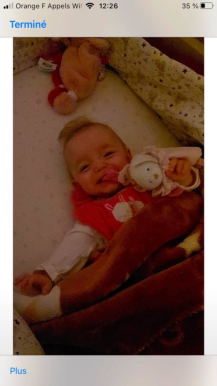 Naomie participe au concours pour gagner de l'argent avec cette photo : art, baby, baby_sleeping, baby_toddler_clothing, cheek, child, comfort, happy, linens, person, photo_caption, room, sitting, sleeve, smile, stock_photography, stuffed_toy, toddler, toy, watch