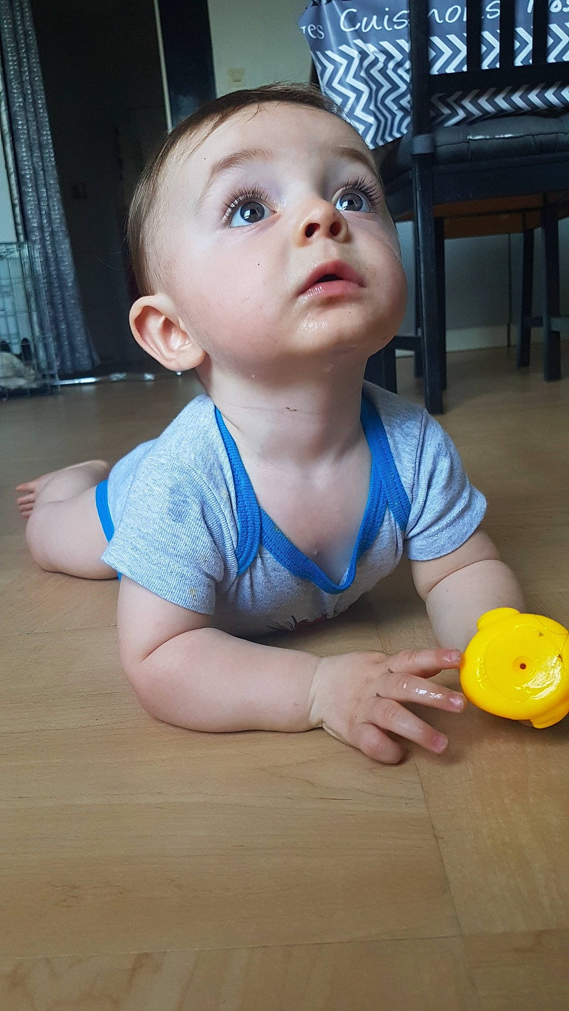 Lylian participe au concours pour gagner de l'argent avec cette photo : baby, child, head, person, play, skin, toddler