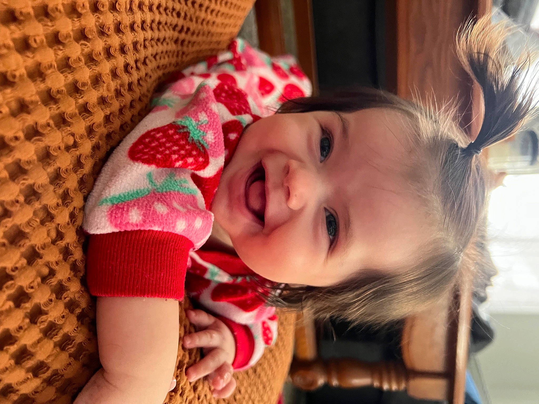 Tinsley is registered to the contest to win money with this photo: cheek, chin, ear, eyebrow, eyelash, face, happy, head, human, human_body, iris, joy, lip, mammal, mouth, neck, nose, organ, person, skin