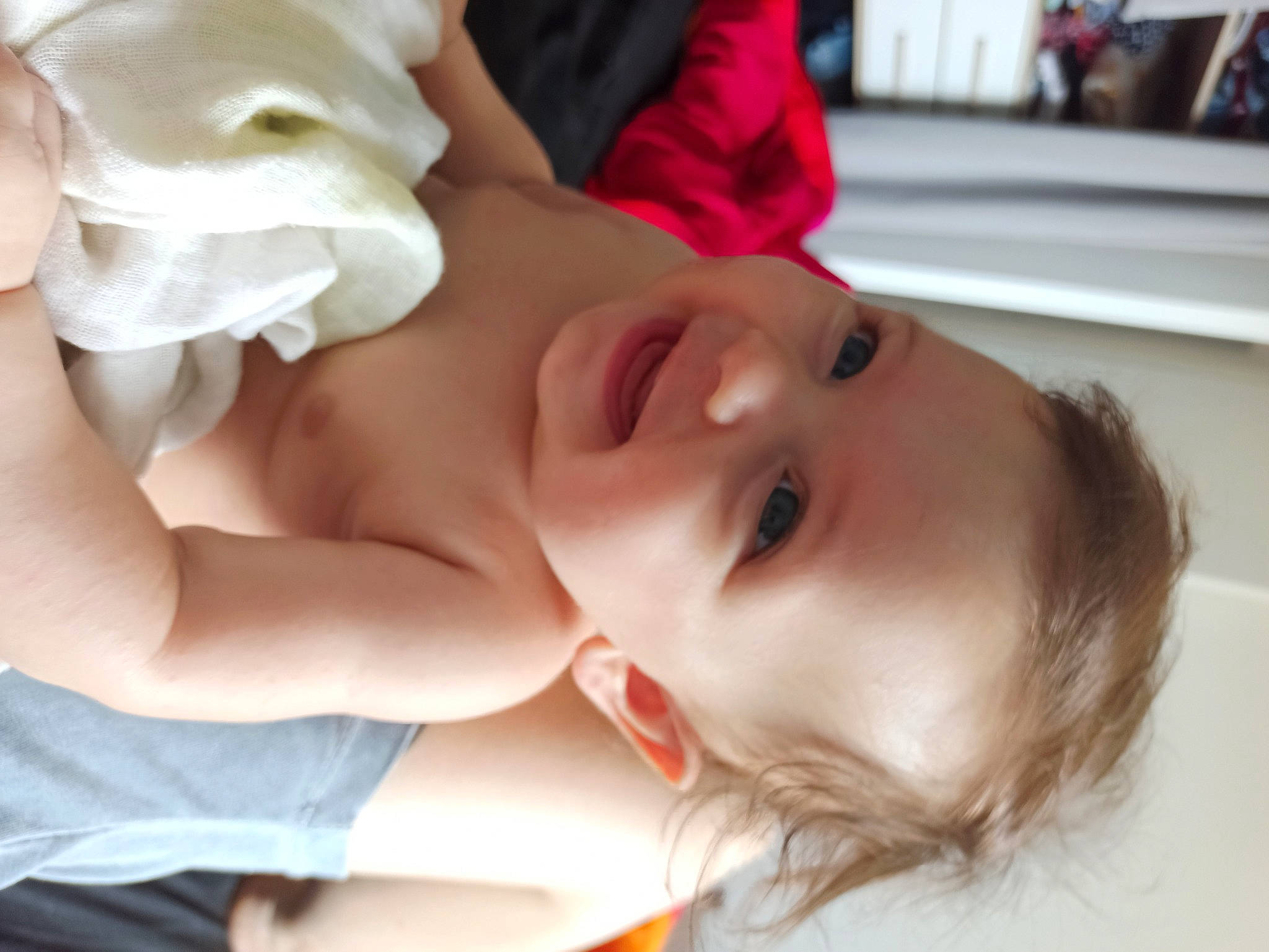 Aena participe au concours pour gagner de l'argent avec cette photo : baby, baby_toddler_clothing, beauty, cheek, child, chin, eyebrow, eyelash, finger, gesture, happy, hat, lip, mouth, neck, nose, person, skin, smile, toddler