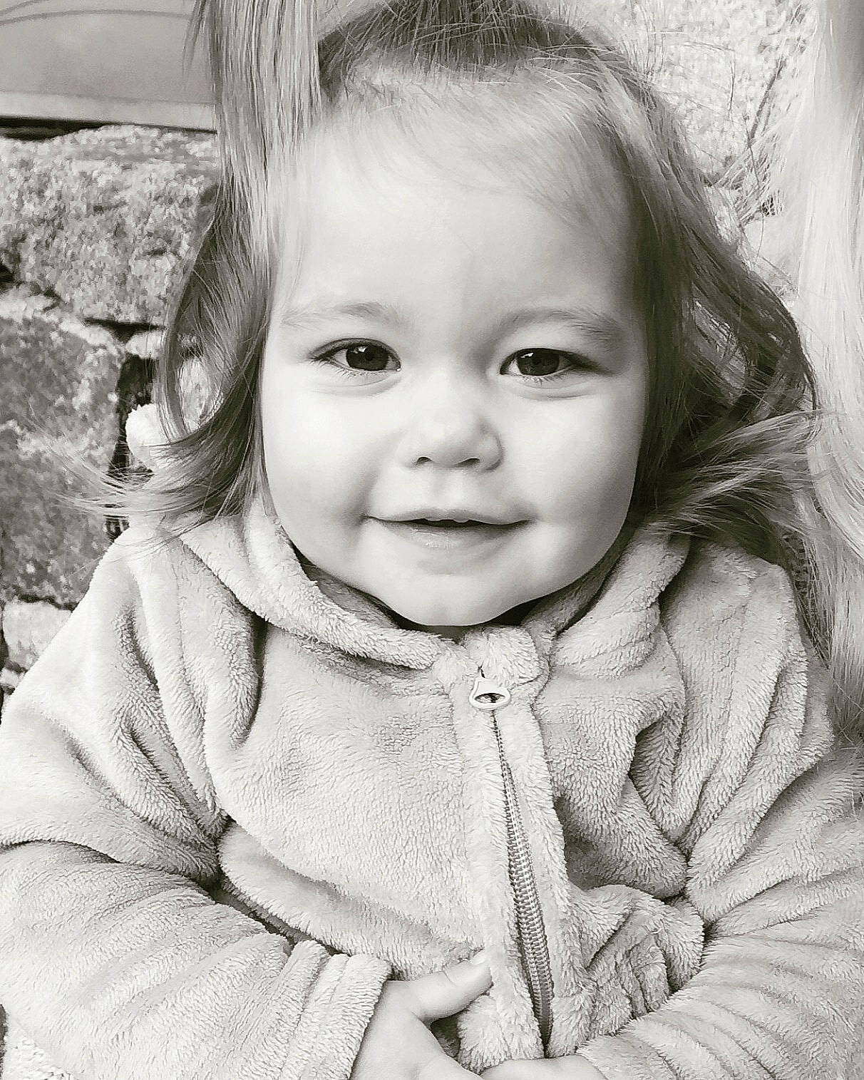 Lyah a rejoint le concours — aidez-le/la à gagner de superbes lots ! baby, beauty, black_and_white, cheek, child, eye, face, facial_expression, head, iris, joy, lip, monochrome, nose, person, photograph, photography, portrait, portrait_photography, skin