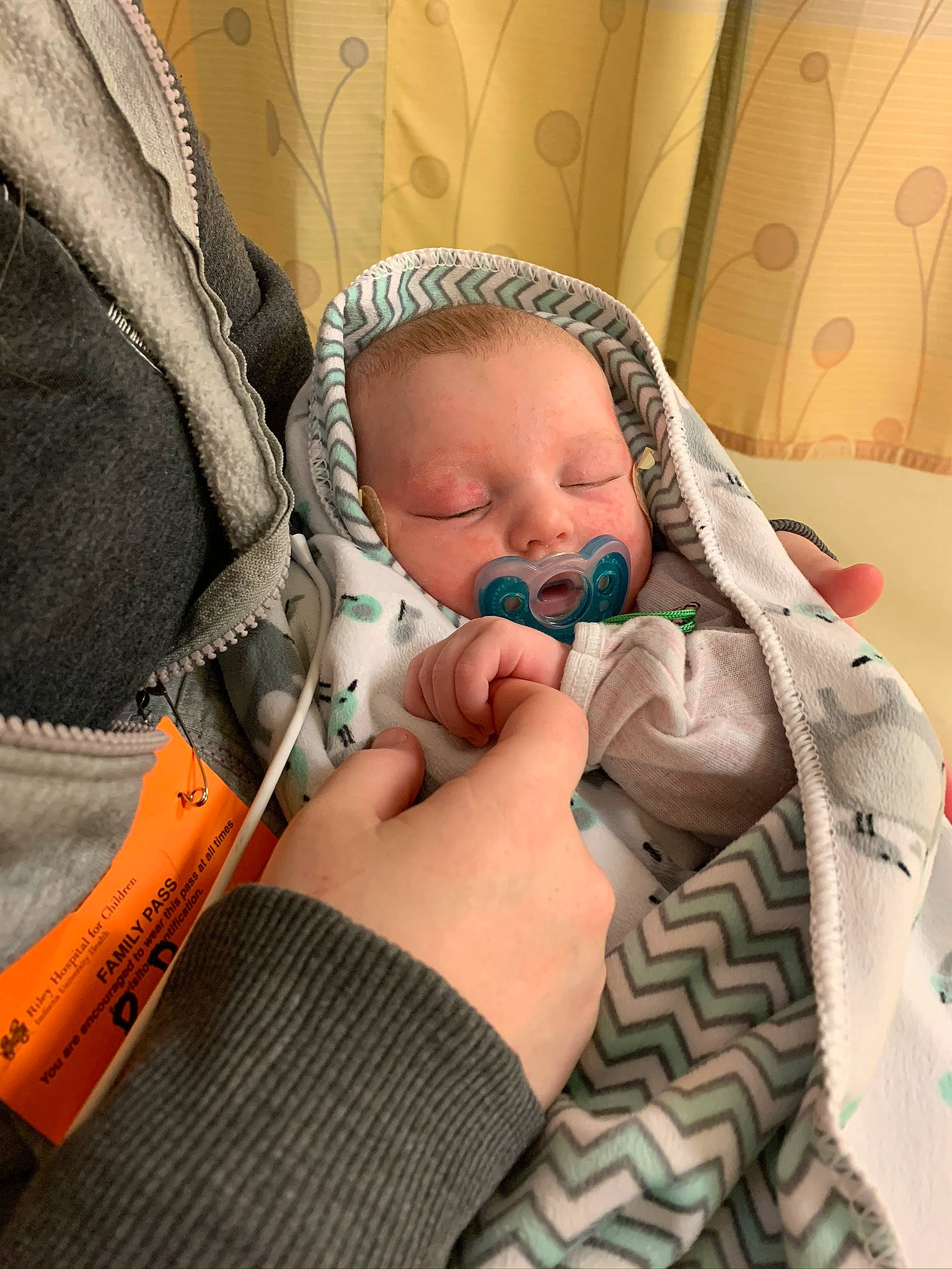 Rayna is registered to the contest to win money with this photo: baby, baby_products, baby_sleeping, birth, child, comfort, nap, person, play, product, skin, sleep, toddler