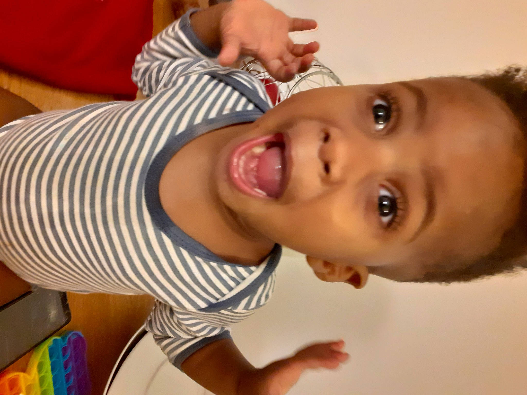 Aaron a rejoint le concours — aidez-le/la à gagner de superbes lots ! baby, black_hair, cheek, chest, child, elbow, eyelash, finger, fun, happy, iris, jaw, joint, lip, mouth, neck, nose, person, skin, smile