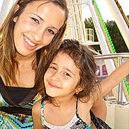 Shaima a rejoint le concours — aidez-le/la à gagner de superbes lots !