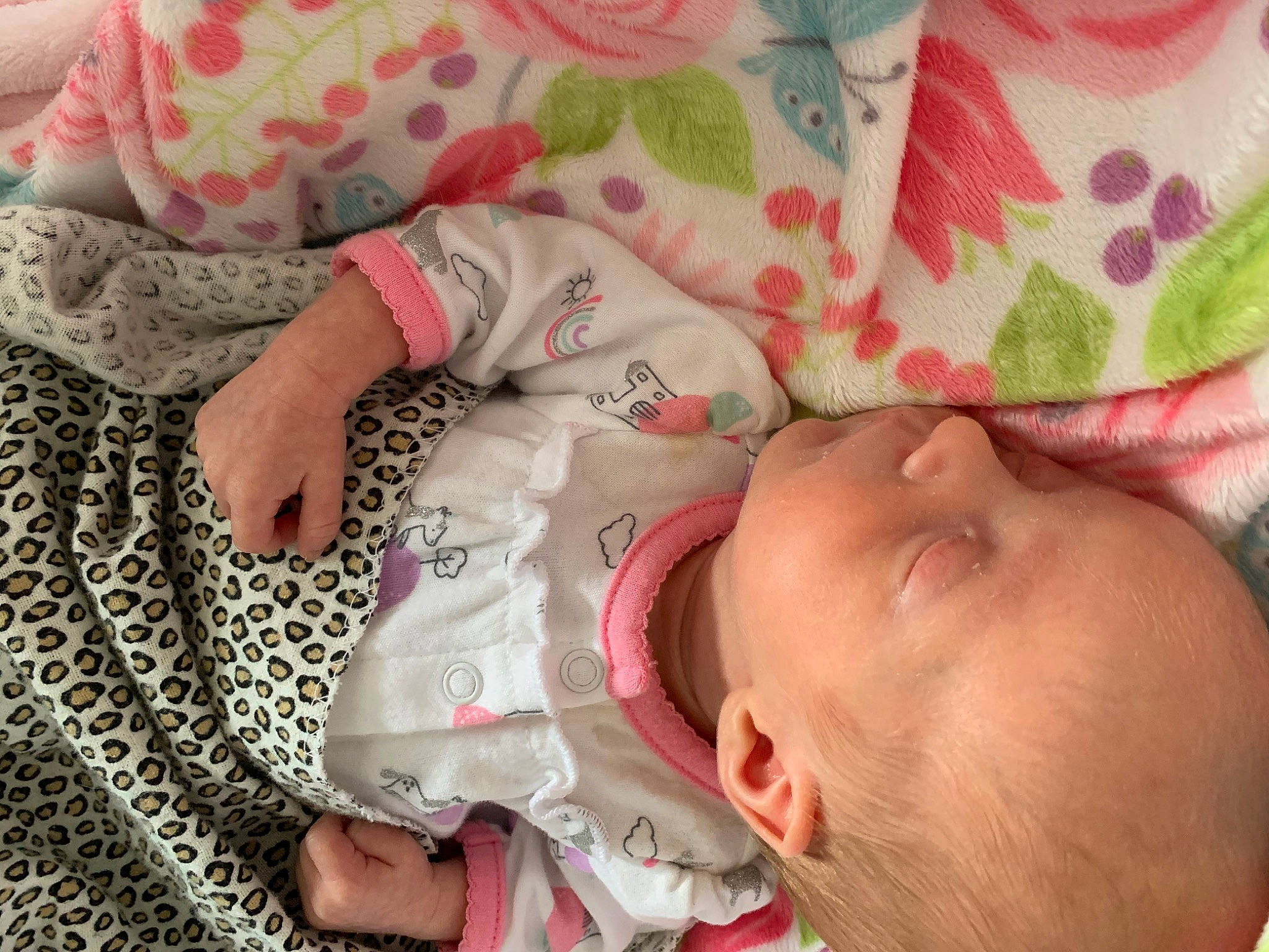 Sophia is registered to the contest to win money with this photo: baby, baby_sleeping, bedtime, birth, cheek, child, finger, nap, person, pink, skin, sleep, toddler