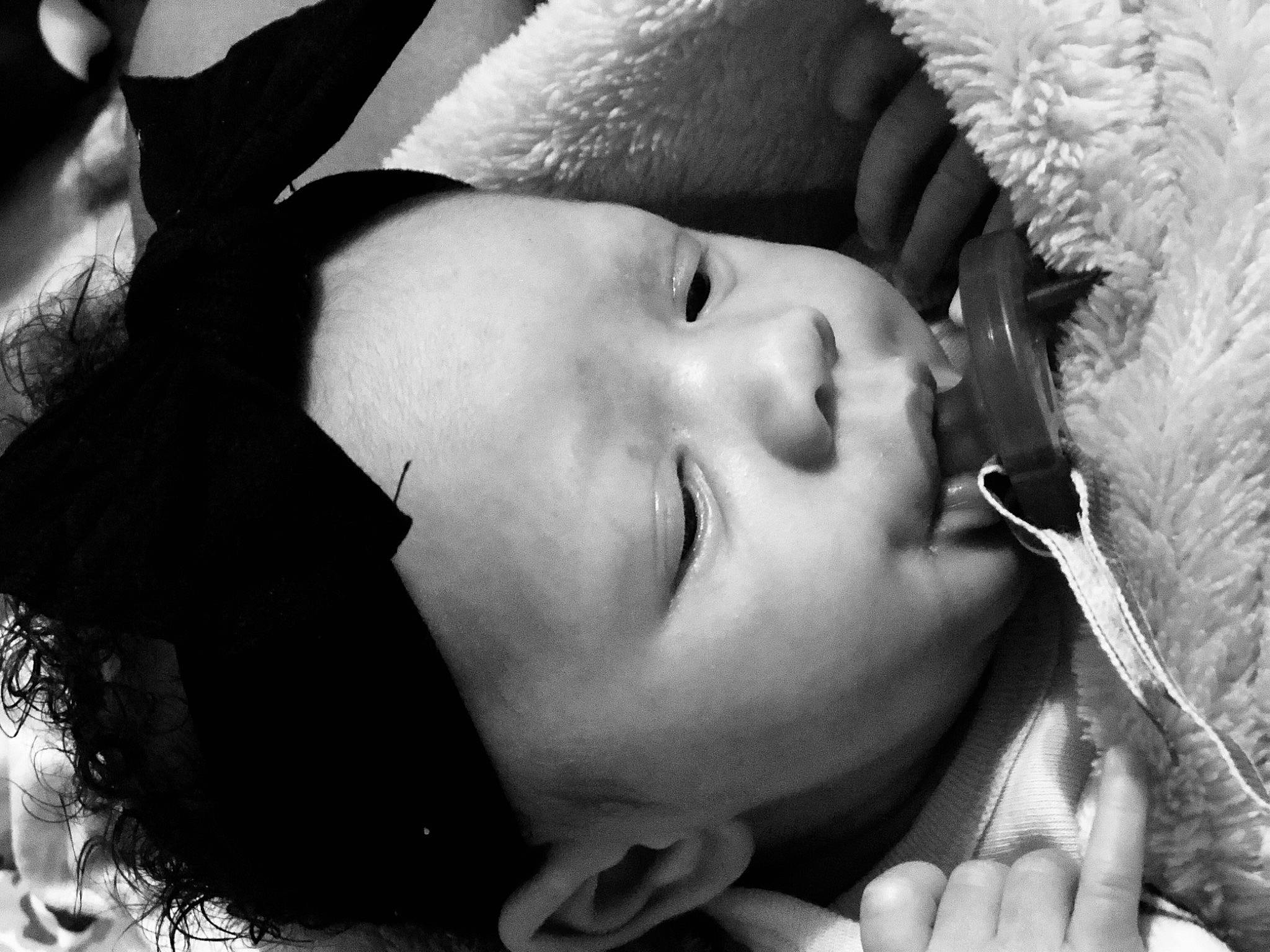 Jrue is registered to the contest to win money with this photo: baby, beauty, black, black_and_white, cheek, child, close_up, eye, face, head, leaf, lip, monochrome, monochrome_photography, mouth, nose, person, photograph, photography, skin