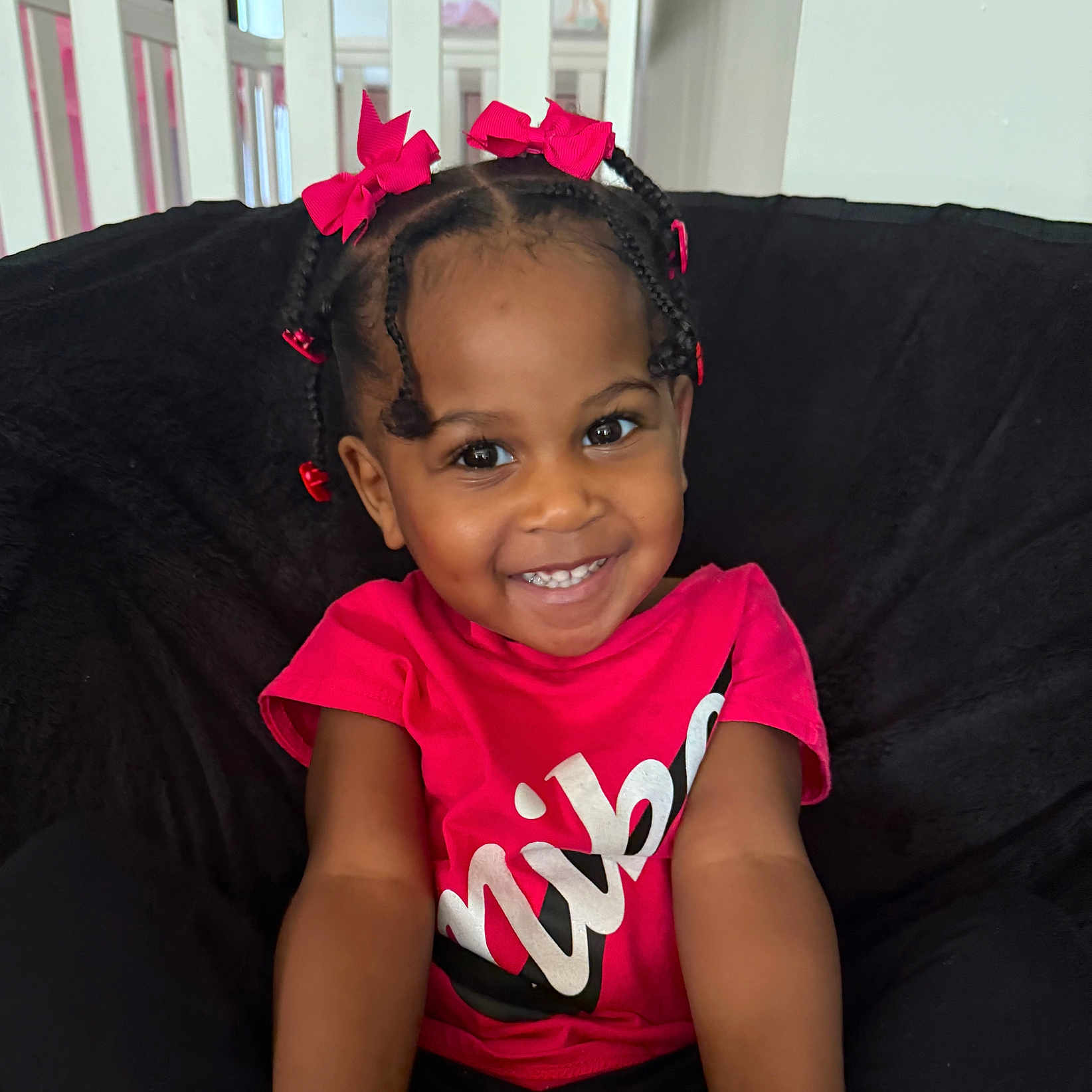 Rynna is registered to the contest to win money with this photo: accessories, child, clothing, couch, crib, cushion, face, female, furniture, girl, happy, head, homedecor, infantbed, person, photography, portrait, sitting, smile, t_shirt