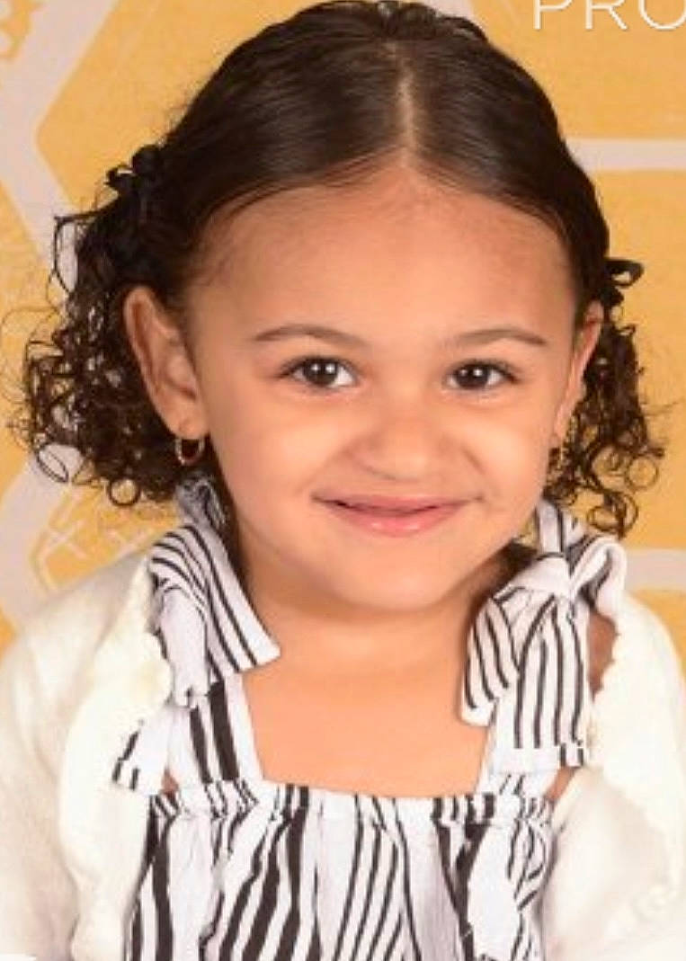 Ashantaya joined the competition — help win amazing prizes! cheek, chin, ear, eye, eyebrow, eyelash, facial_expression, forehead, hair, hairstyle, happy, head, human, iris, joy, lip, neck, nose, person, skin