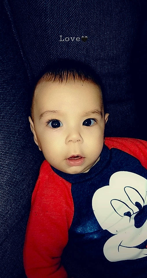 Jorys a rejoint le concours — aidez-le/la à gagner de superbes lots ! baby, black_hair, cheek, child, chin, cool, eye, eyebrow, face, forehead, head, iris, lip, nose, person, skin, toddler