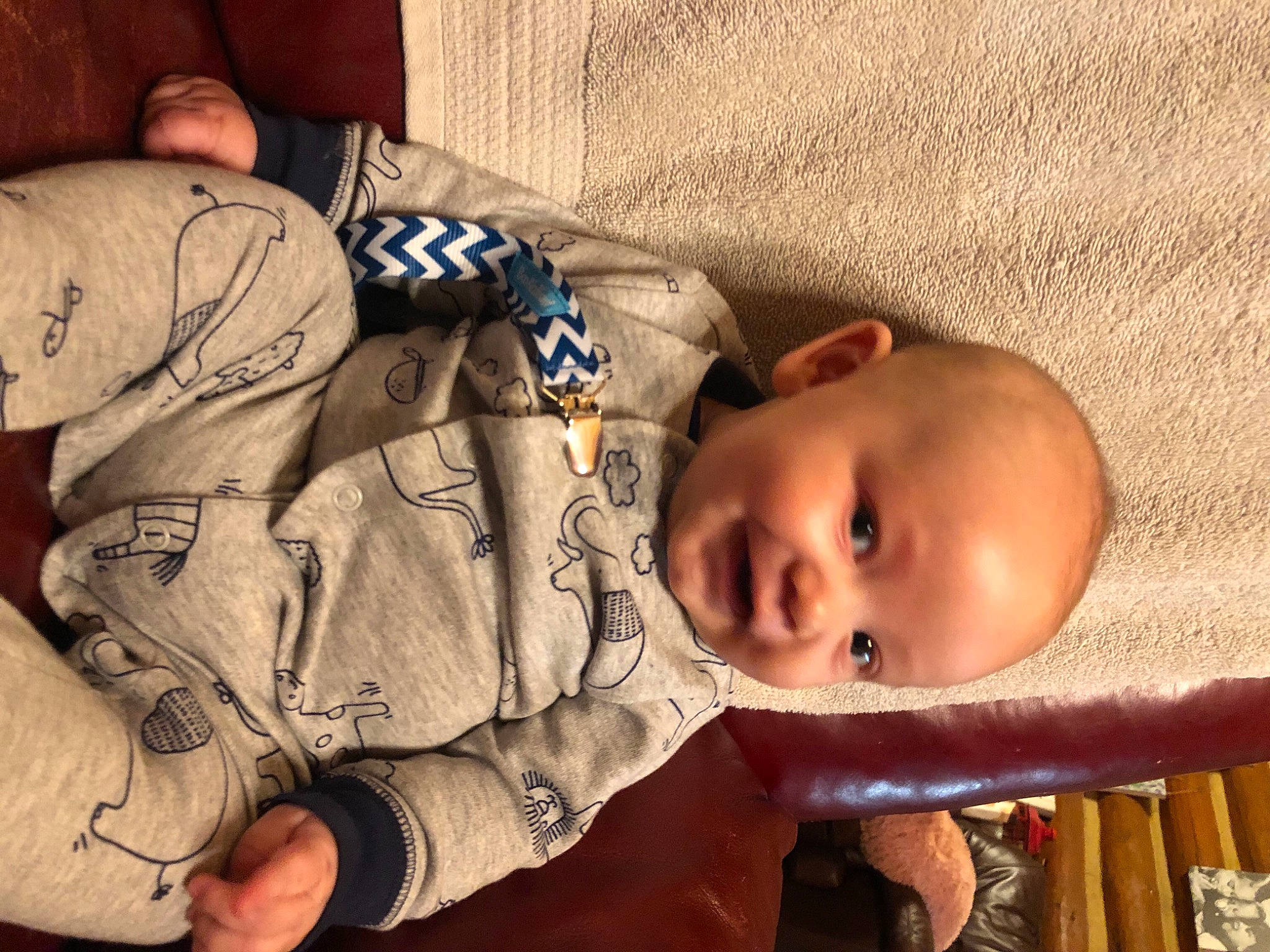 Alias is registered to the contest to win money with this photo: baby, baby_products, baby_toddler_clothing, cheek, child, comfort, human, linens, person, skin, thumb, toddler, wrist