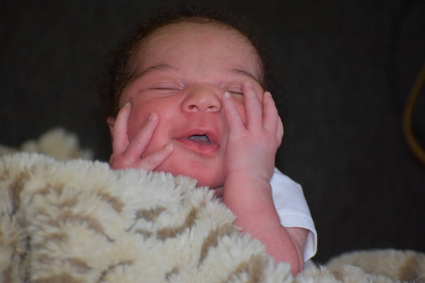 Elias is registered to the contest to win money with this photo: baby, baby_sleeping, baby_toddler_clothing, cheek, chin, comfort, ear, eyelash, finger, gesture, happy, iris, mouth, nail, nose, person, skin, smile, thumb, toddler