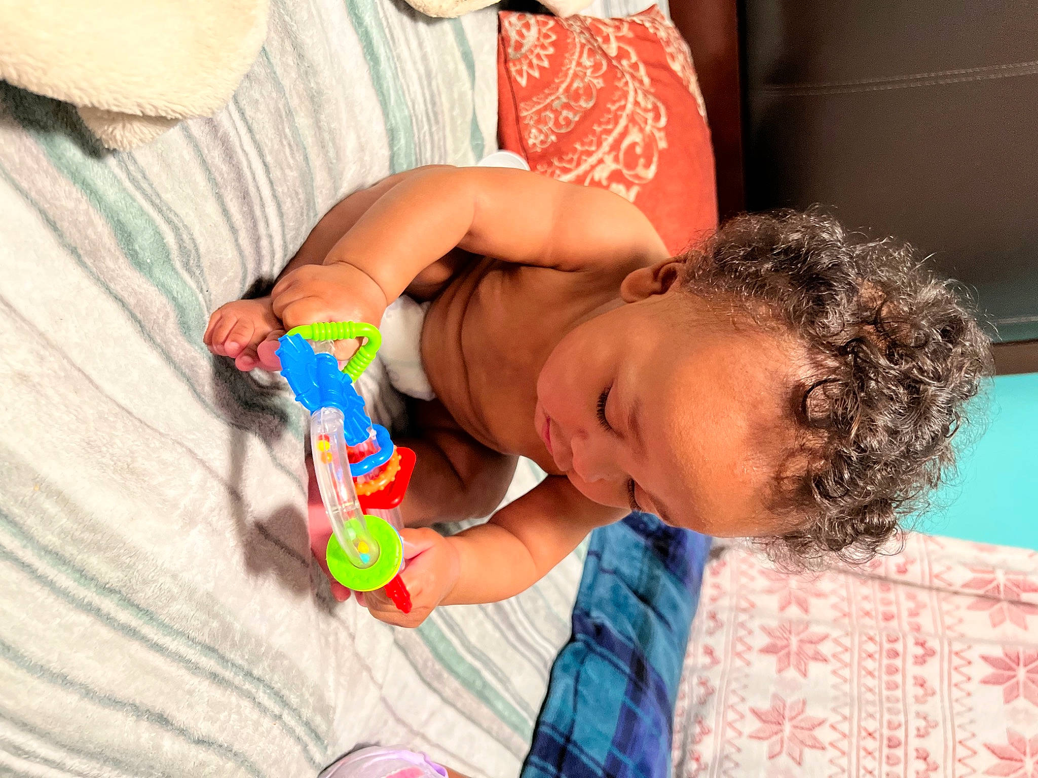 Kyrie joined the competition — help win amazing prizes! child, elbow, event, finger, fun, gesture, happy, human_body, human_leg, joint, leisure, mouth, nail, neck, pattern, person, skin, t_shirt, thumb, toddler