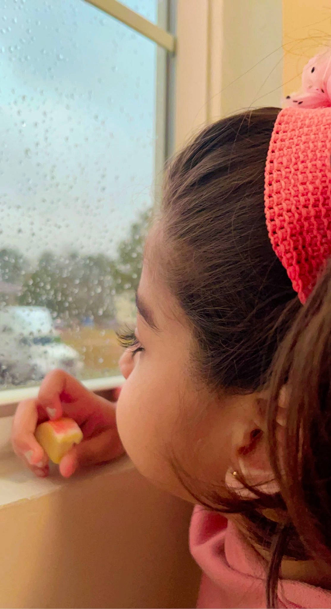 Zarish is registered to the contest to win money with this photo: braid, child, chin, ear, eyebrow, eyelash, gesture, hand, happy, headband, headpiece, leisure, lip, mouth, nail, neck, nose, person, skin, thumb