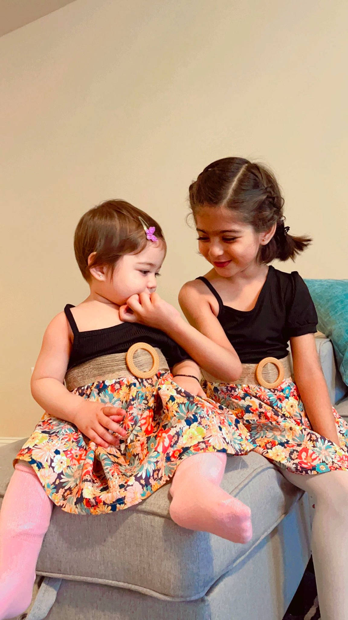 Zarish is registered to the contest to win money with this photo: baby_toddler_clothing, barefoot, child, comfort, event, fashion_design, flash_photography, fun, happy, human_leg, joy, lap, leisure, pattern, person, sharing, shoulder, sitting, smile, t_shirt