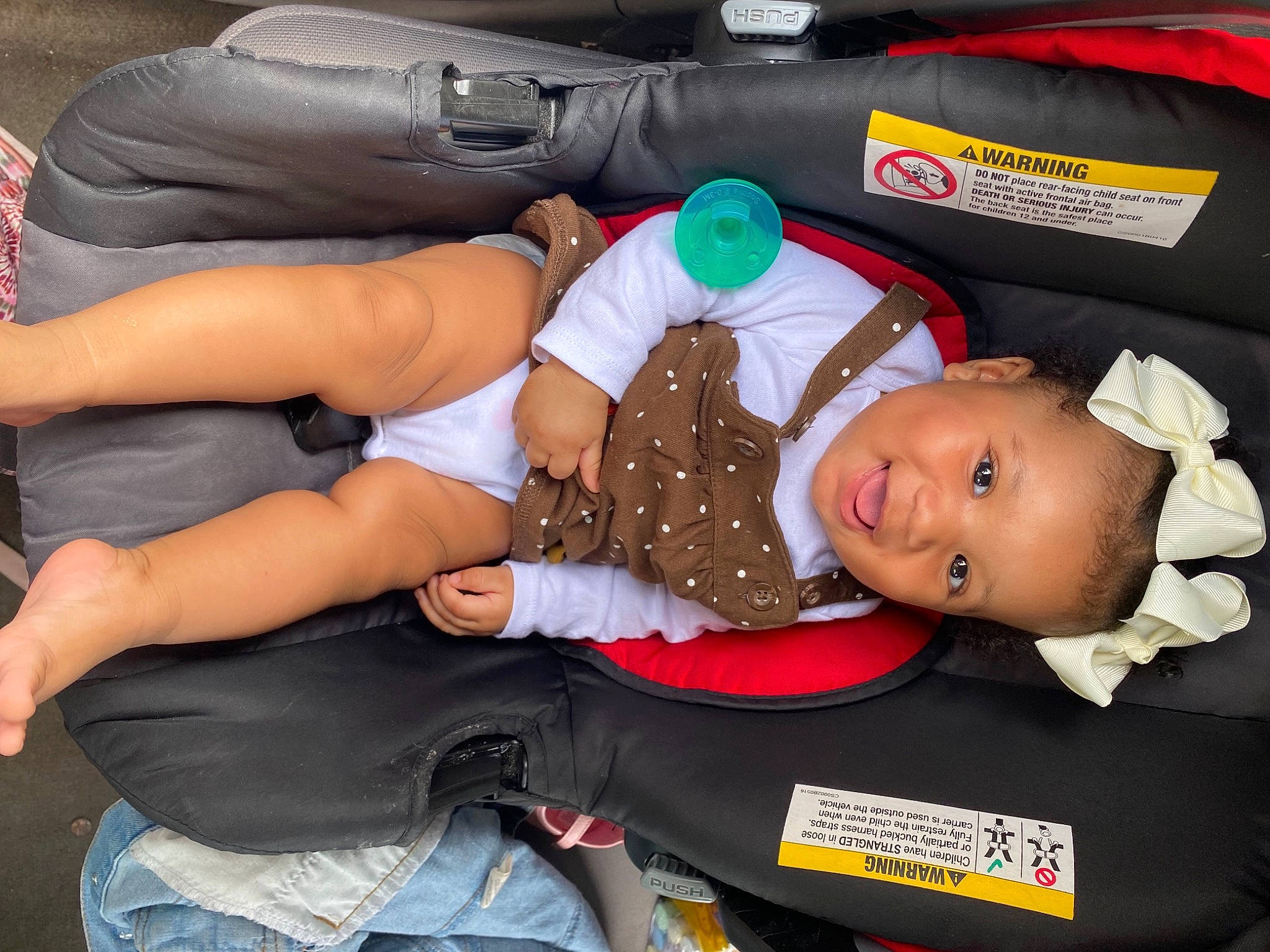 Klanii joined the competition — help win amazing prizes! baby, baby_products, baby_toddler_clothing, bag, car_seat, child, comfort, elbow, finger, human_leg, joint, knee, lap, luggage_and_bags, person, shorts, sitting, thigh, tie, toddler