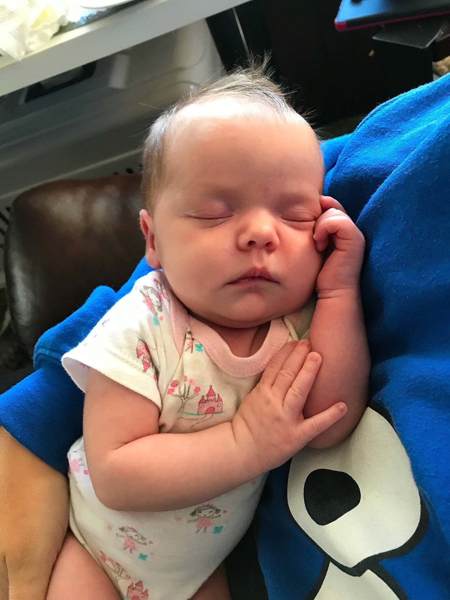 Cheyanne is registered to the contest to win money with this photo: baby, baby_in_car_seat, birth, car_seat, cheek, child, ear, face, finger, hand, head, headwear, nose, person, skin, sleep, smile, toddler