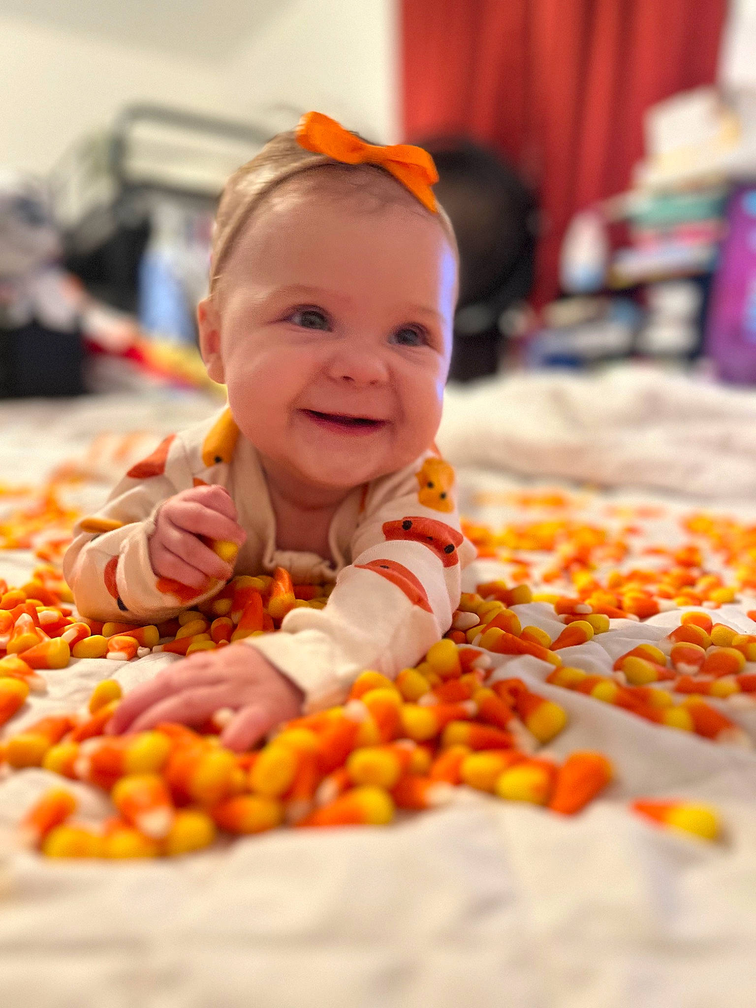 Oaklyn is registered to the contest to win money with this photo: autumn, baby, child, cuisine, event, food, fun, happy, ingredient, joy, local_food, natural_foods, orange, peach, person, plant, portrait_photography, produce, smile, sweetness