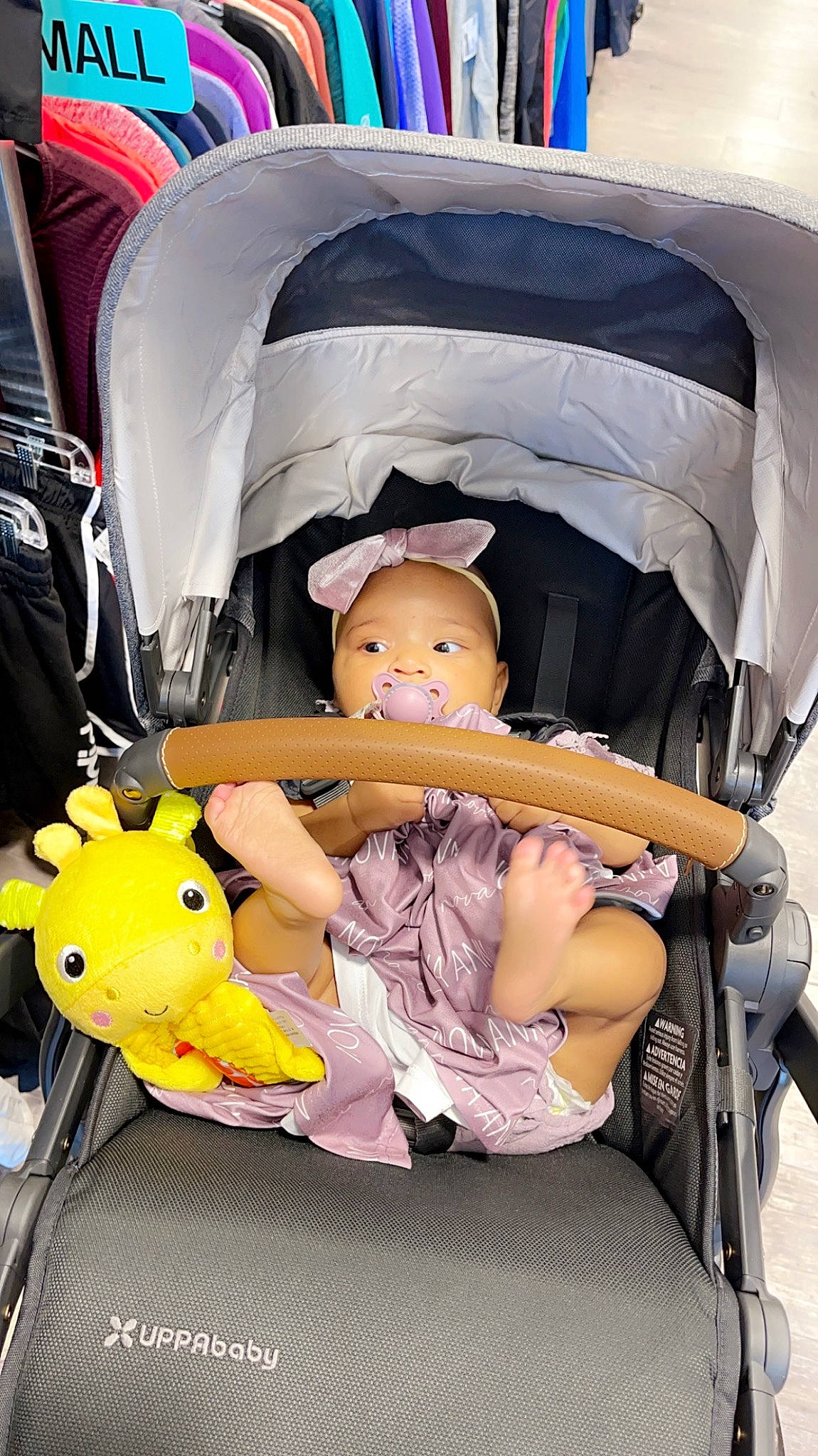 Nova is registered to the contest to win money with this photo: auto_part, automotive_design, baby, baby_carriage, baby_products, car_seat, child, comfort, family_car, fun, lap, leisure, motor_vehicle, person, product, sitting, snapshot, stuffed_toy, toddler, toy