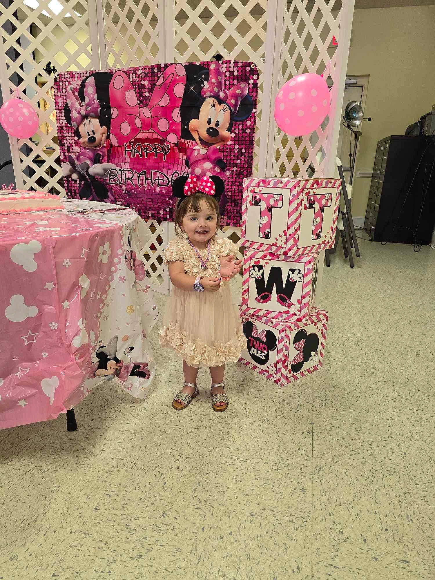 Persephone is registered to the contest to win money with this photo: art, bedding, carpet, chair, decoration, dress, event, floor, flooring, interior_design, joy, linens, living_room, magenta, pattern, person, pink, t_shirt, tablecloth, textile