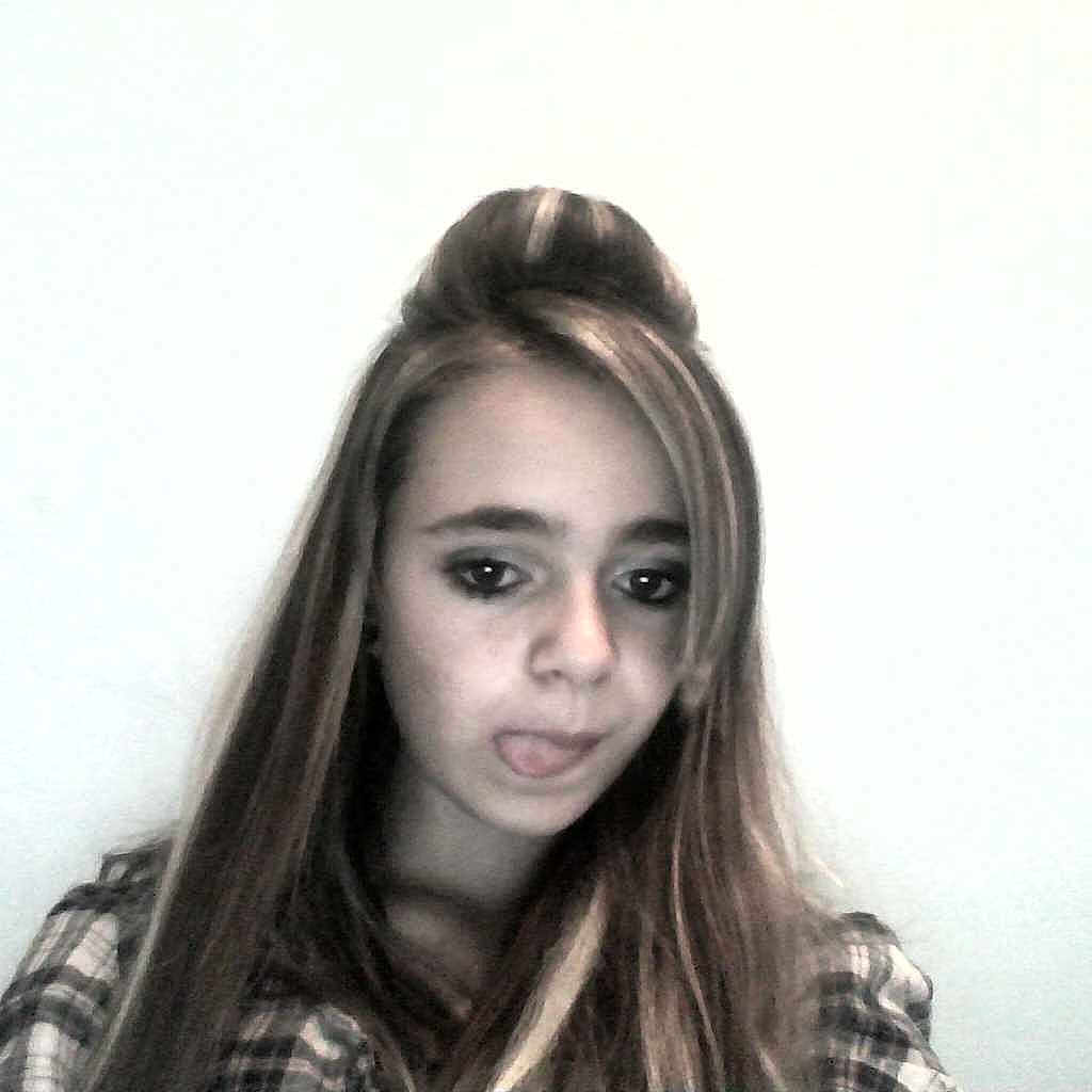 Gaelle participe au concours pour gagner de l'argent avec cette photo :