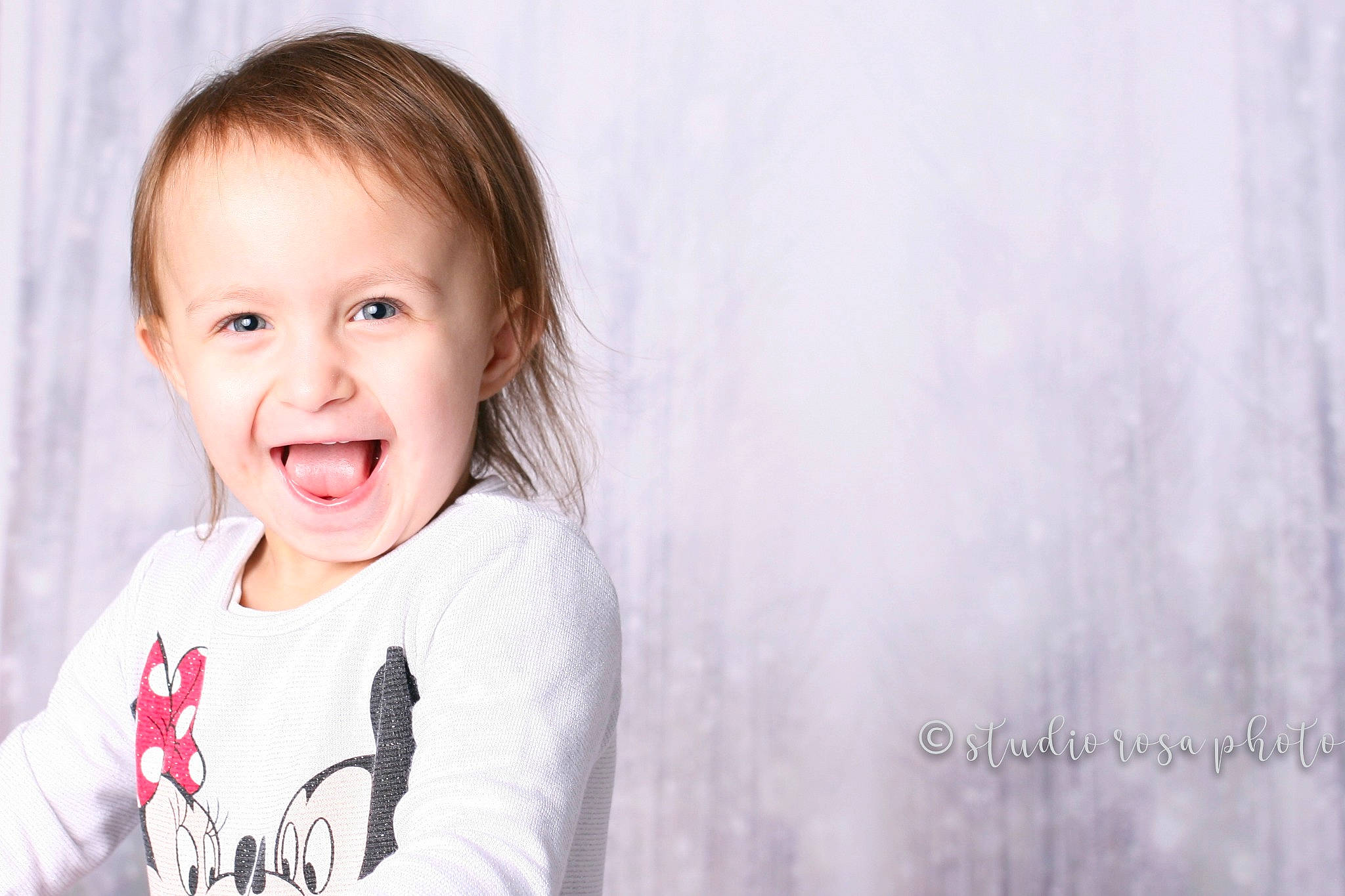 Leeloo a rejoint le concours — aidez-le/la à gagner de superbes lots ! child, emotion, facial_expression, girl, happiness, infant, joy, laughter, person, photograph, photography, portrait_photography, skin, smile, toddler