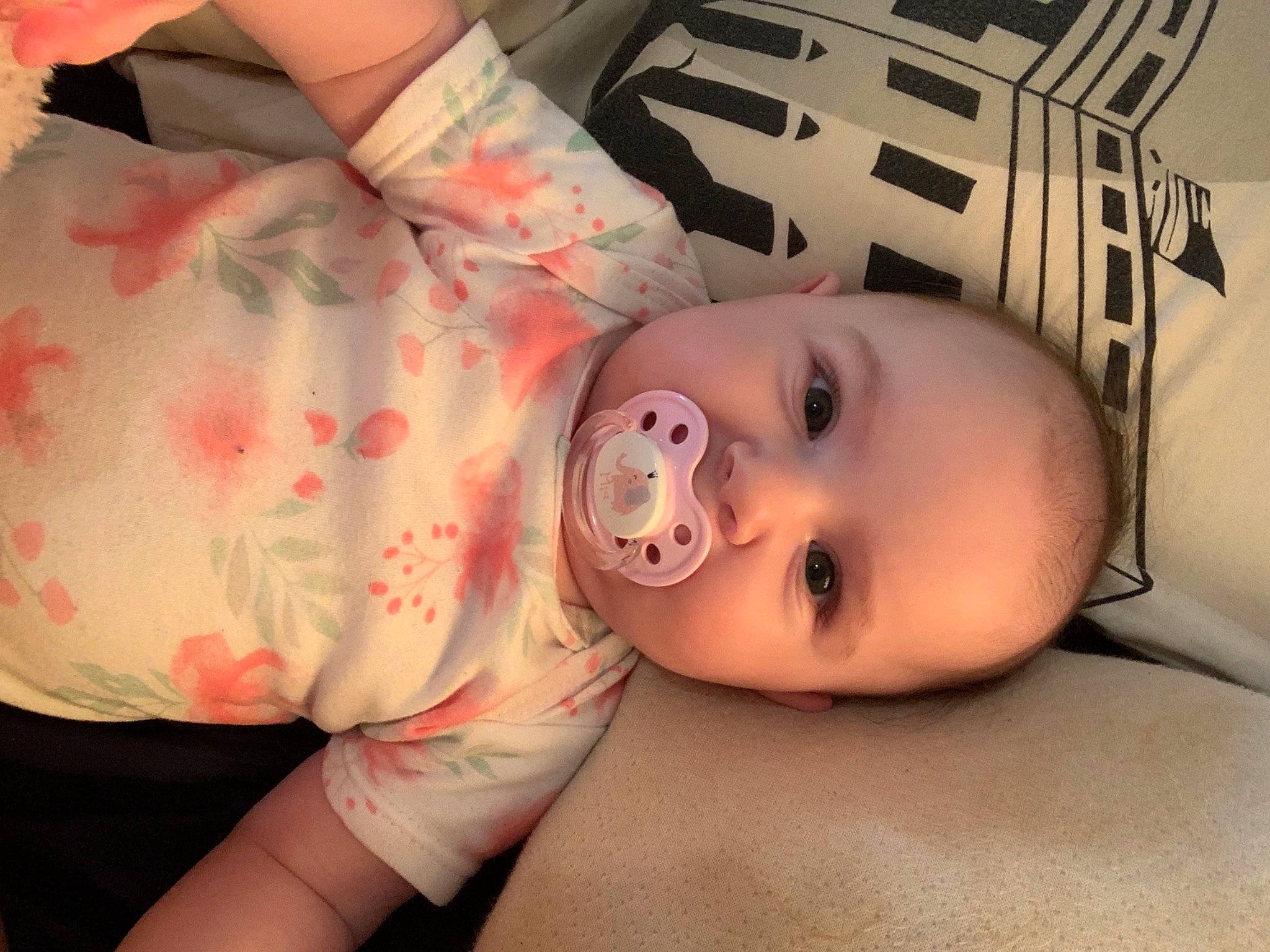 Mia participe au concours pour gagner de l'argent avec cette photo : baby, baby_toddler_clothing, cheek, chest, child, close_up, comfort, eyebrow, eyelash, finger, flash_photography, happy, headgear, human_body, lip, mouth, neck, nose, person, skin