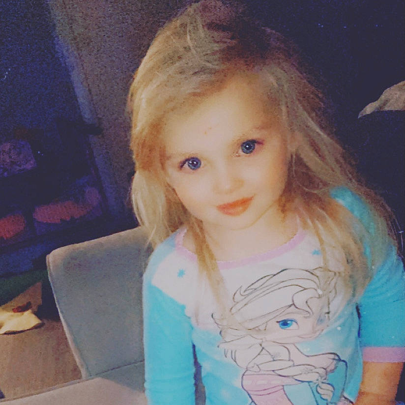 Amelia is registered to the contest to win money with this photo: beauty, cheek, child, cloud, cool, eye, eyebrow, eyelash, facial_expression, hair, happy, head, human_body, iris, joy, lip, long_hair, nose, person, sleeve