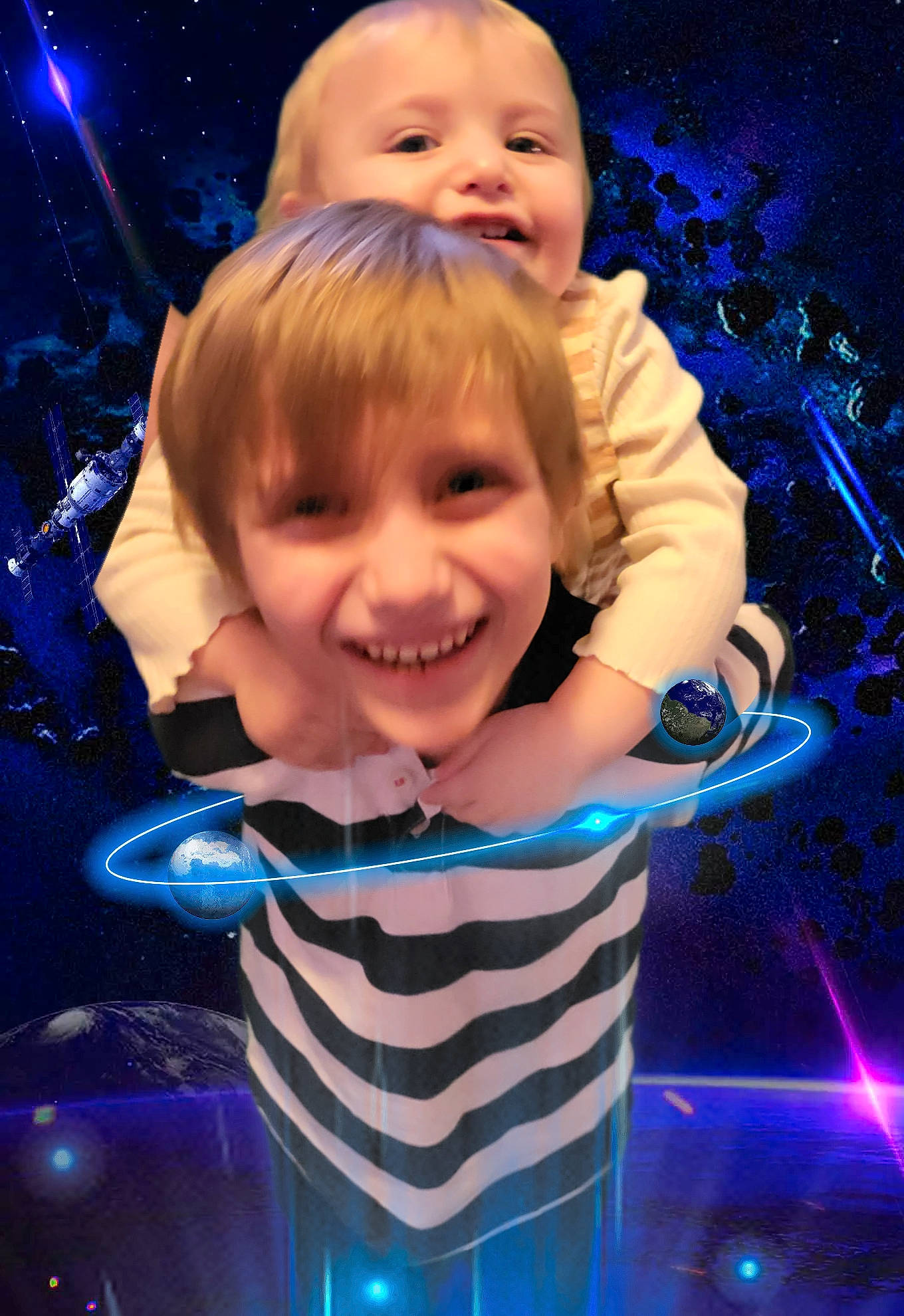 Charming is registered to the contest to win money with this photo: blue, cheek, cool, electric_blue, eye, flash_photography, fun, gesture, happy, human, joy, light, lighting, organ, person, photograph, sky, smile, space, standing