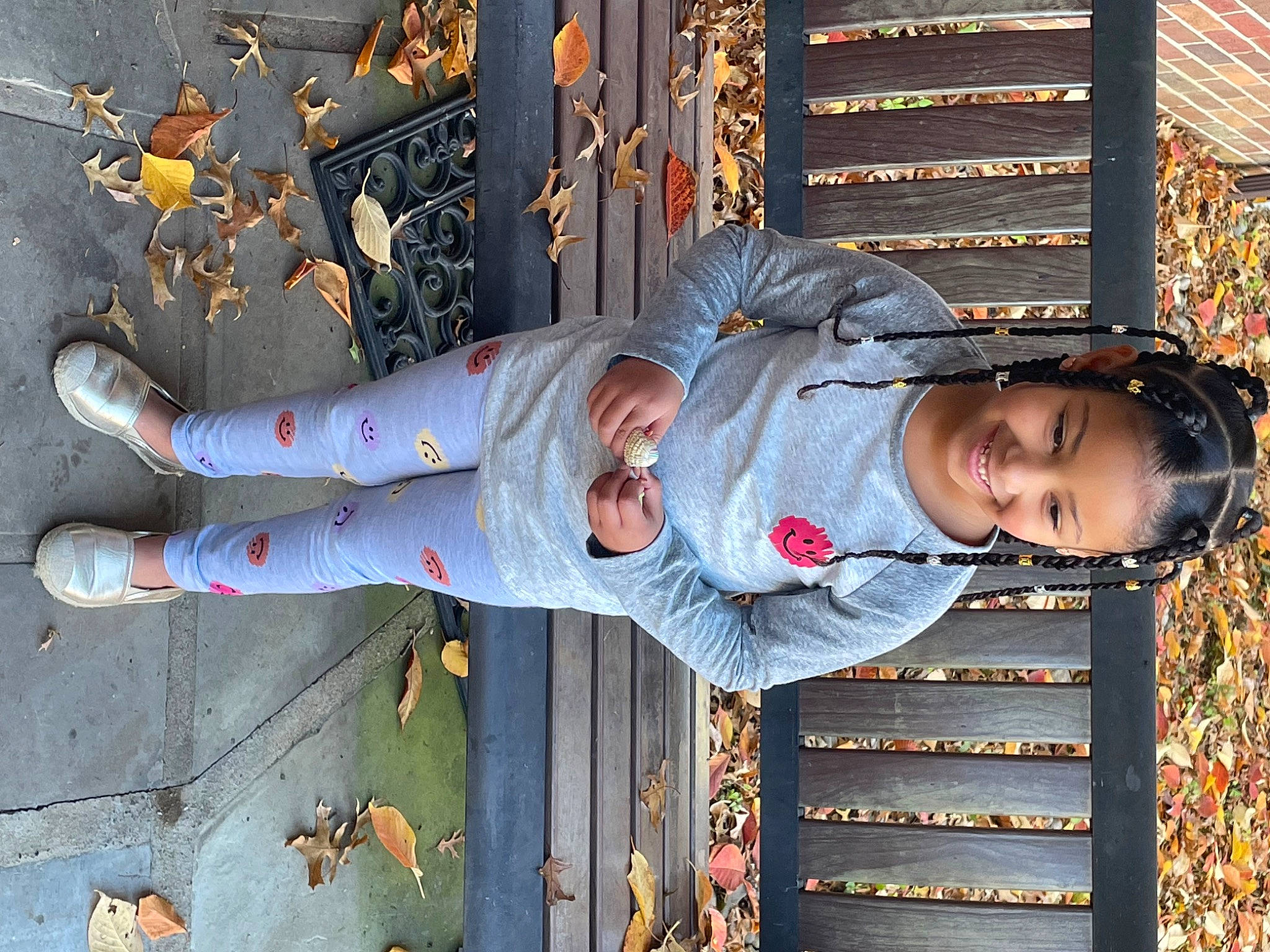 Kamari is registered to the contest to win money with this photo: child, denim, fun, happy, orange, plant, portrait_photography, sleeve, smile, toddler, travel, tree