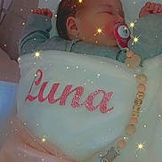 Luna a rejoint le concours — aidez-le/la à gagner de superbes lots ! baby, carmine, child, fun, happy, peach, pink, plastic, space, toddler, toy