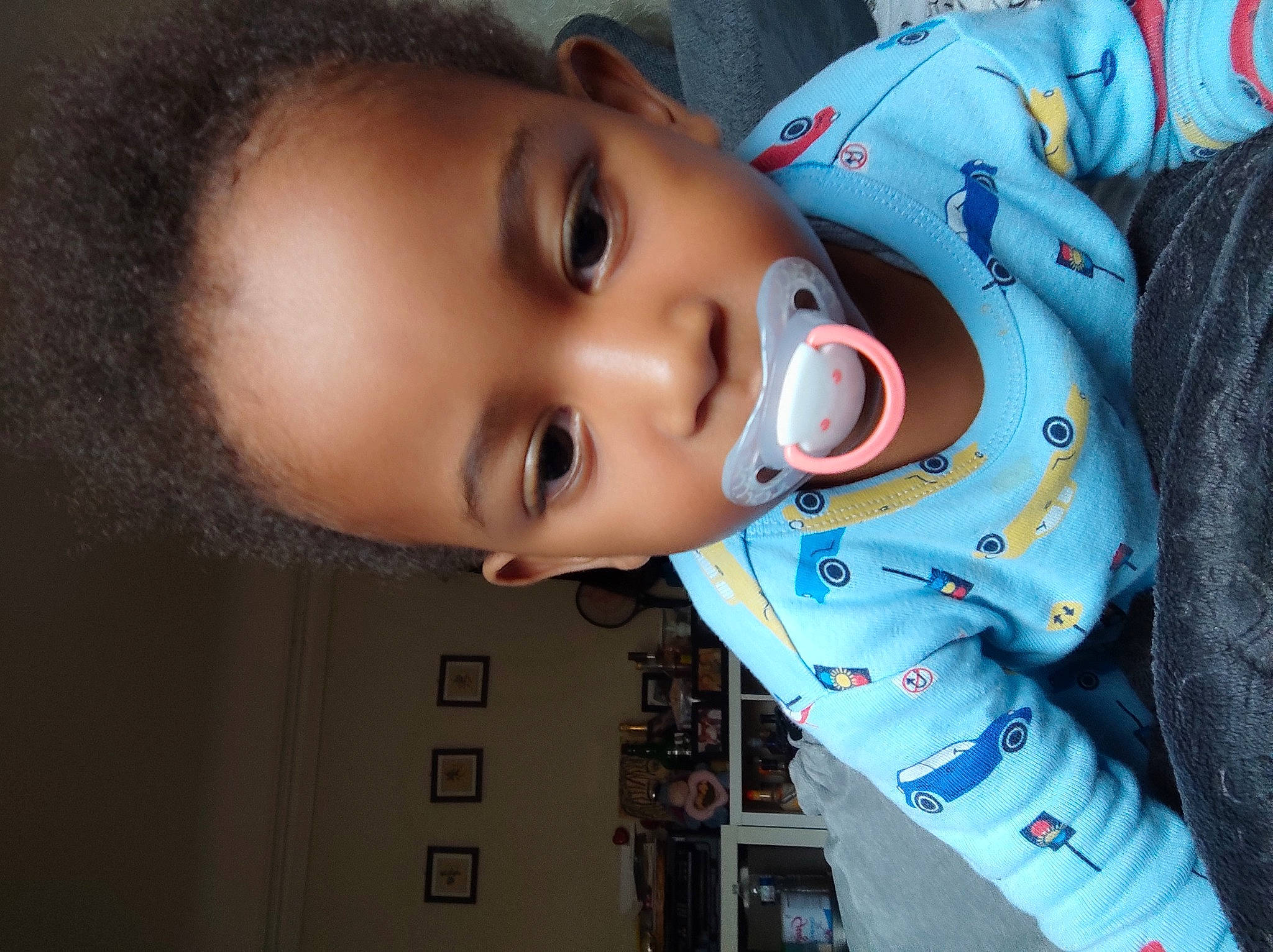 Anthony participe au concours pour gagner de l'argent avec cette photo : baby, beauty, cheek, child, chin, cool, ear, eye, face, forehead, head, lip, mouth, nose, person, skin, smile, toddler