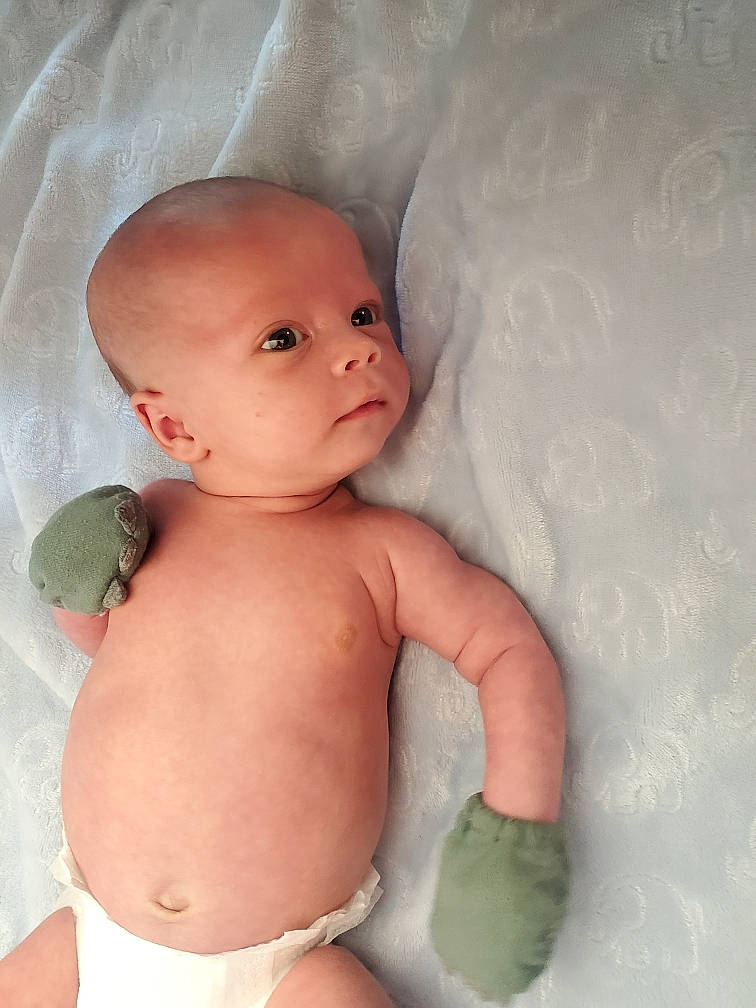 Kaiyzen joined the competition — help win amazing prizes! abdomen, arm, baby, cheek, chest, child, chin, eye, eyebrow, finger, head, iris, lip, neck, nose, person, skin, stomach, thumb, toddler