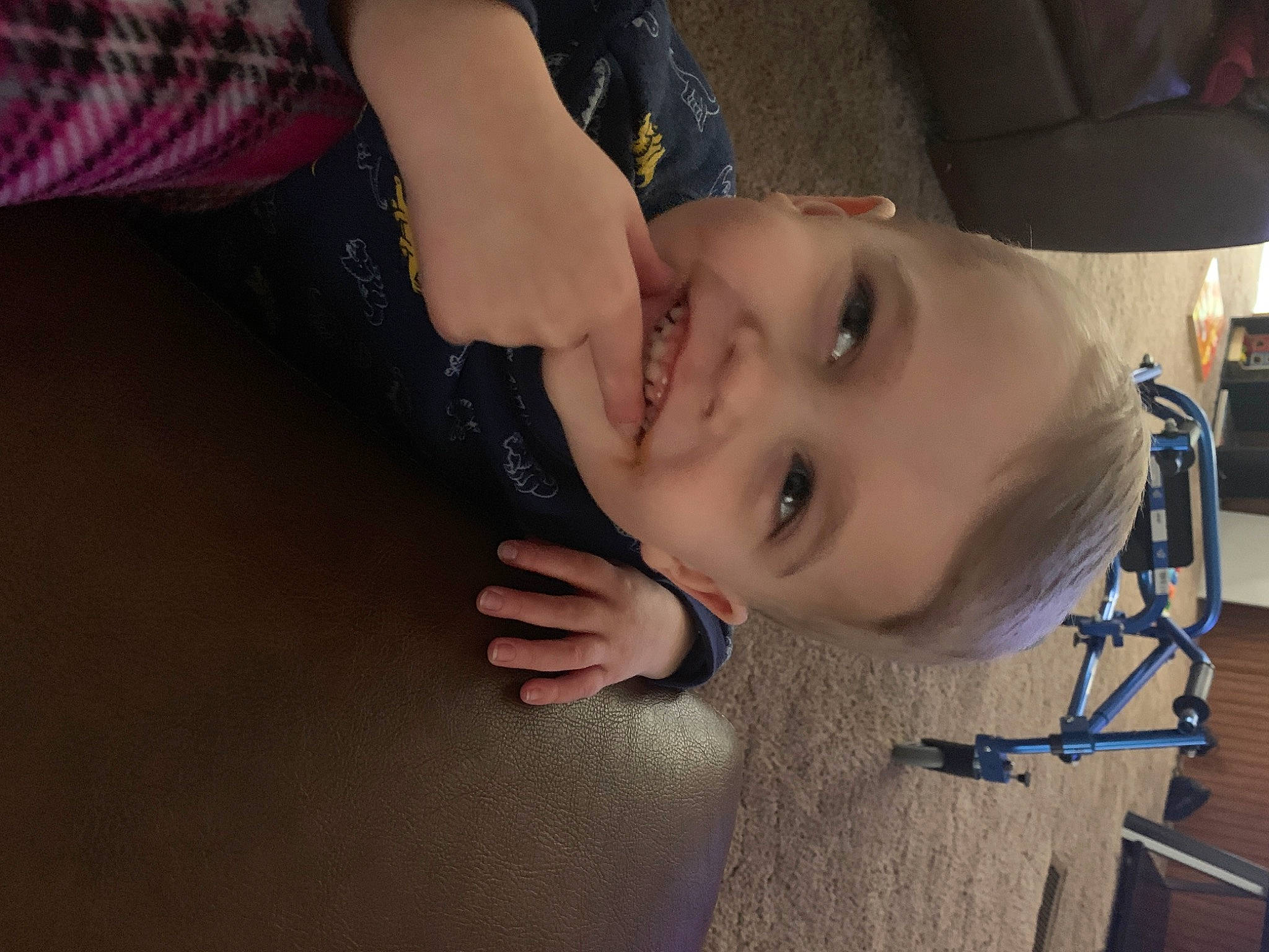 Titus is registered to the contest to win money with this photo: arm, cheek, chest, child, chin, ear, eye, face, finger, hand, head, joy, leg, lip, mouth, muscle, neck, nose, person, skin