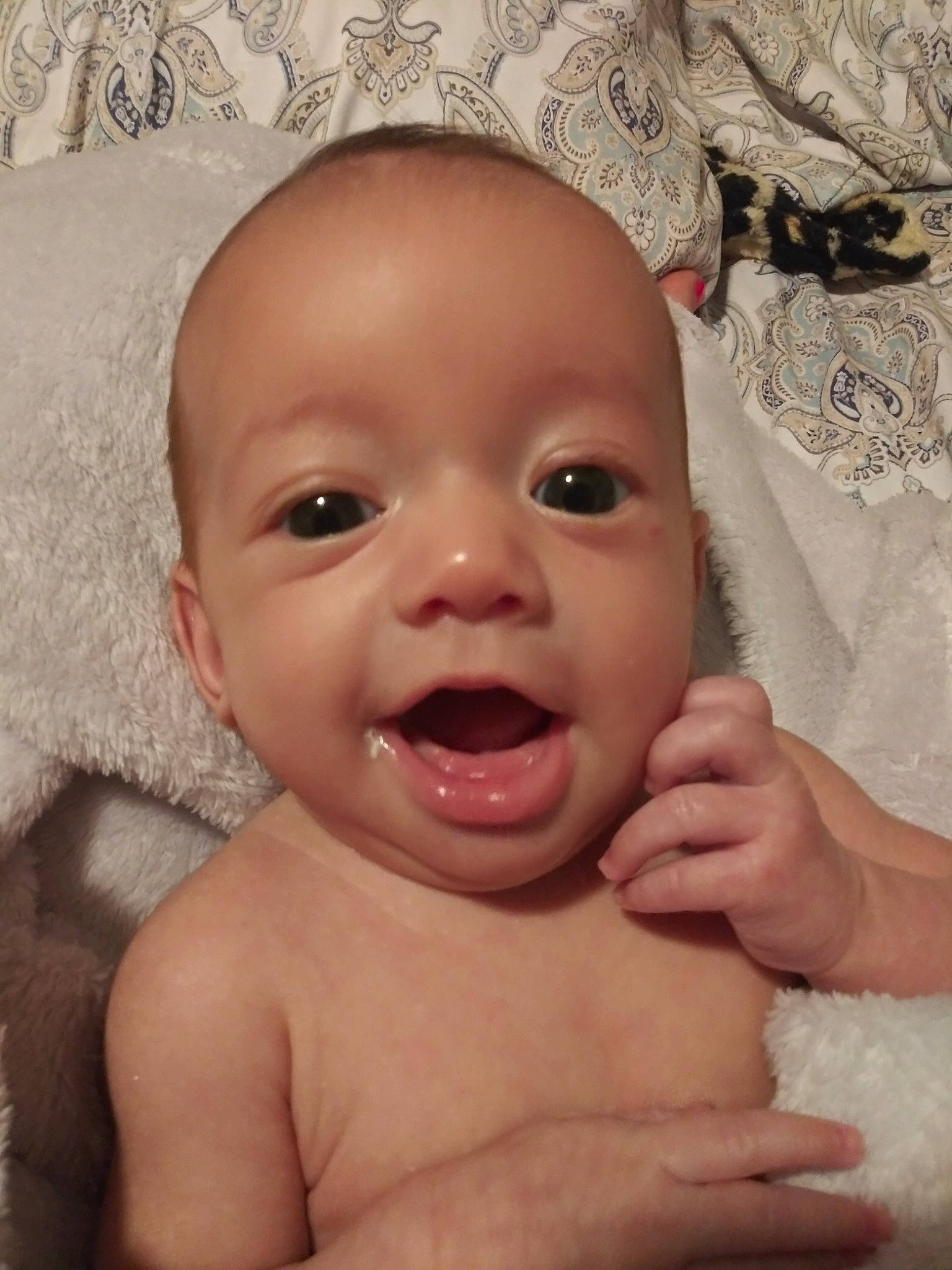 Farrah is registered to the contest to win money with this photo: baby, baby_making_funny_faces, cheek, child, chin, close_up, eye, eyebrow, face, facial_expression, forehead, fun, head, lip, mouth, muscle, nose, person, skin, smile