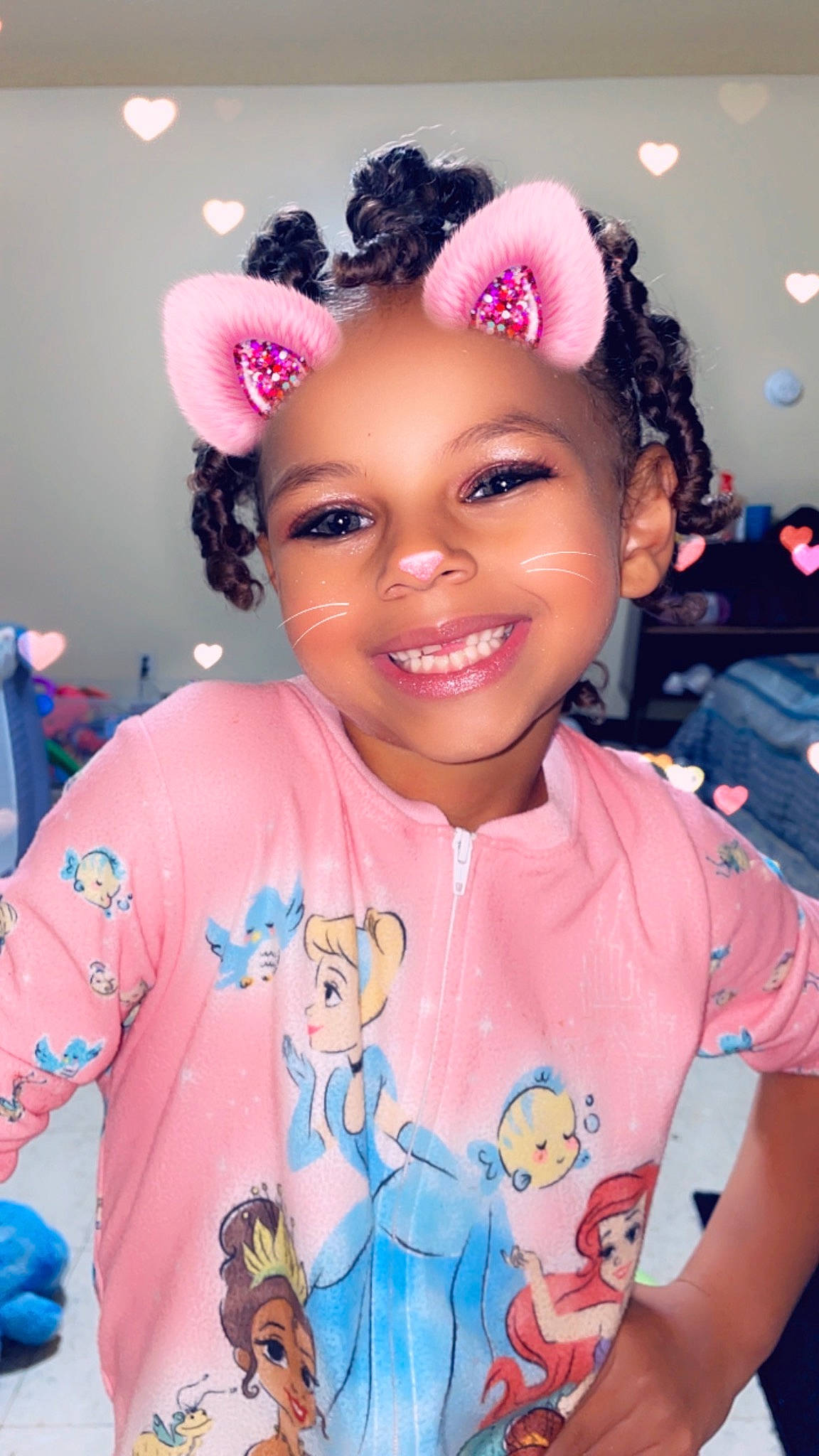 Carmen is registered to the contest to win money with this photo: baby_toddler_clothing, beauty, child, cool, eyelash, facial_expression, fashion, fun, happy, headpiece, headwear, joy, lipstick, magenta, organ, person, pink, purple, skin, sleeve