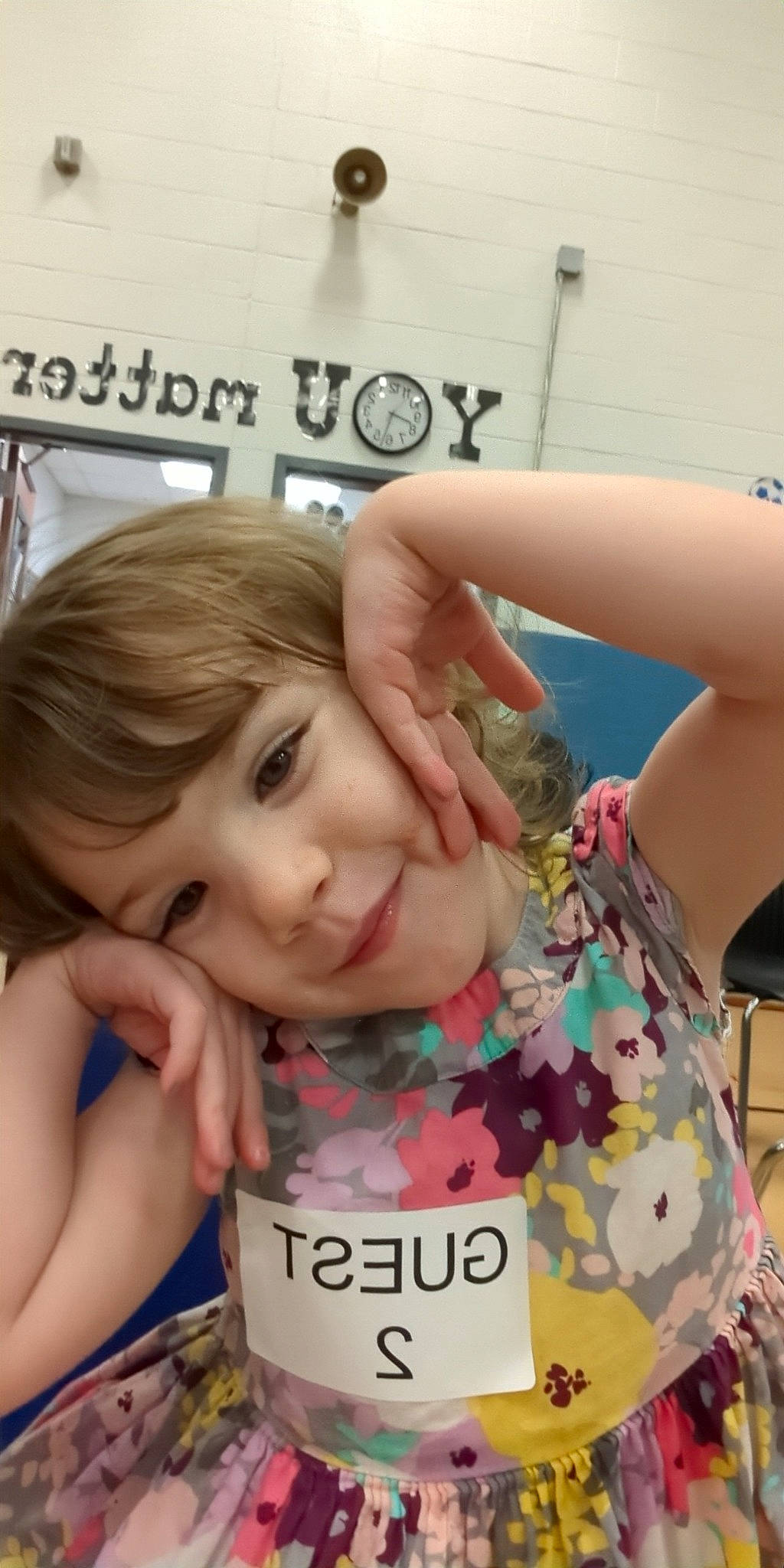 Amara is registered to the contest to win money with this photo: cheek, eyelash, facial_expression, finger, fun, gesture, hand, happy, human_body, long_hair, mouth, nail, neck, nose, person, skin, smile, summer, t_shirt, thumb