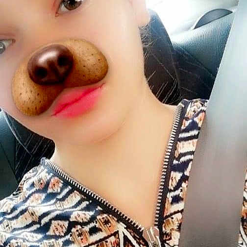 Leo a rejoint le concours — aidez-le/la à gagner de superbes lots ! black_hair, cheek, chin, cool, eyebrow, eyelash, eyewear, happy, iris, jaw, lip, lipstick, long_hair, mouth, neck, necklace, nose, selfie, skin, street_fashion